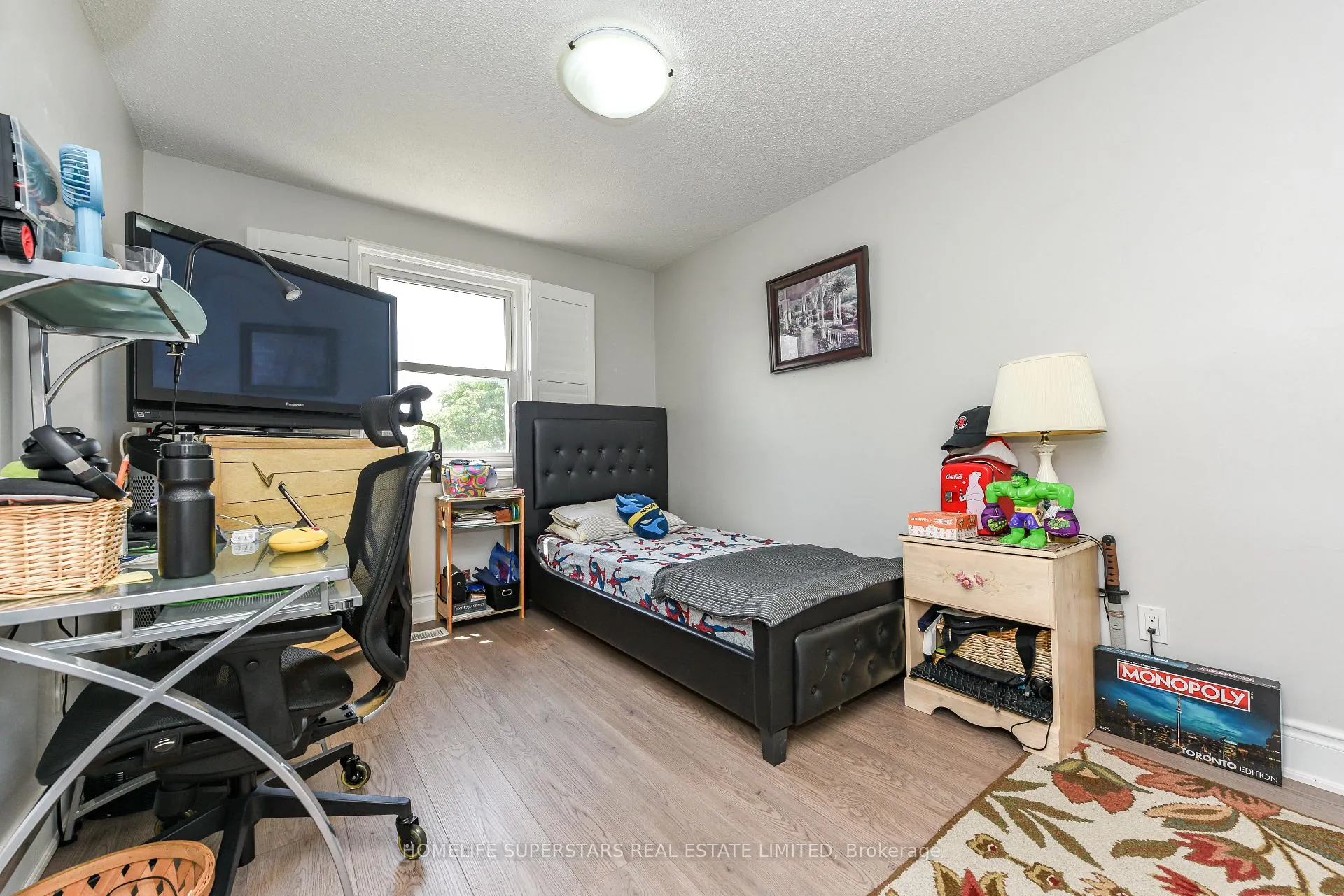Photo 7 of 6 Farley Road, Brampton, Fletcher's West — HOMEH