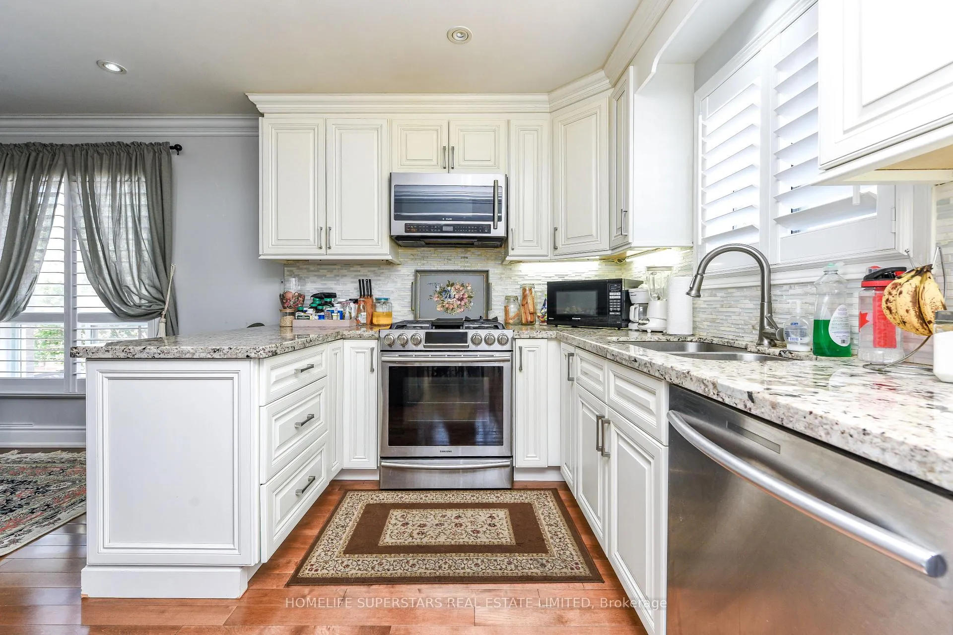 Photo 18 of 6 Farley Road, Brampton, Fletcher's West — HOMEH