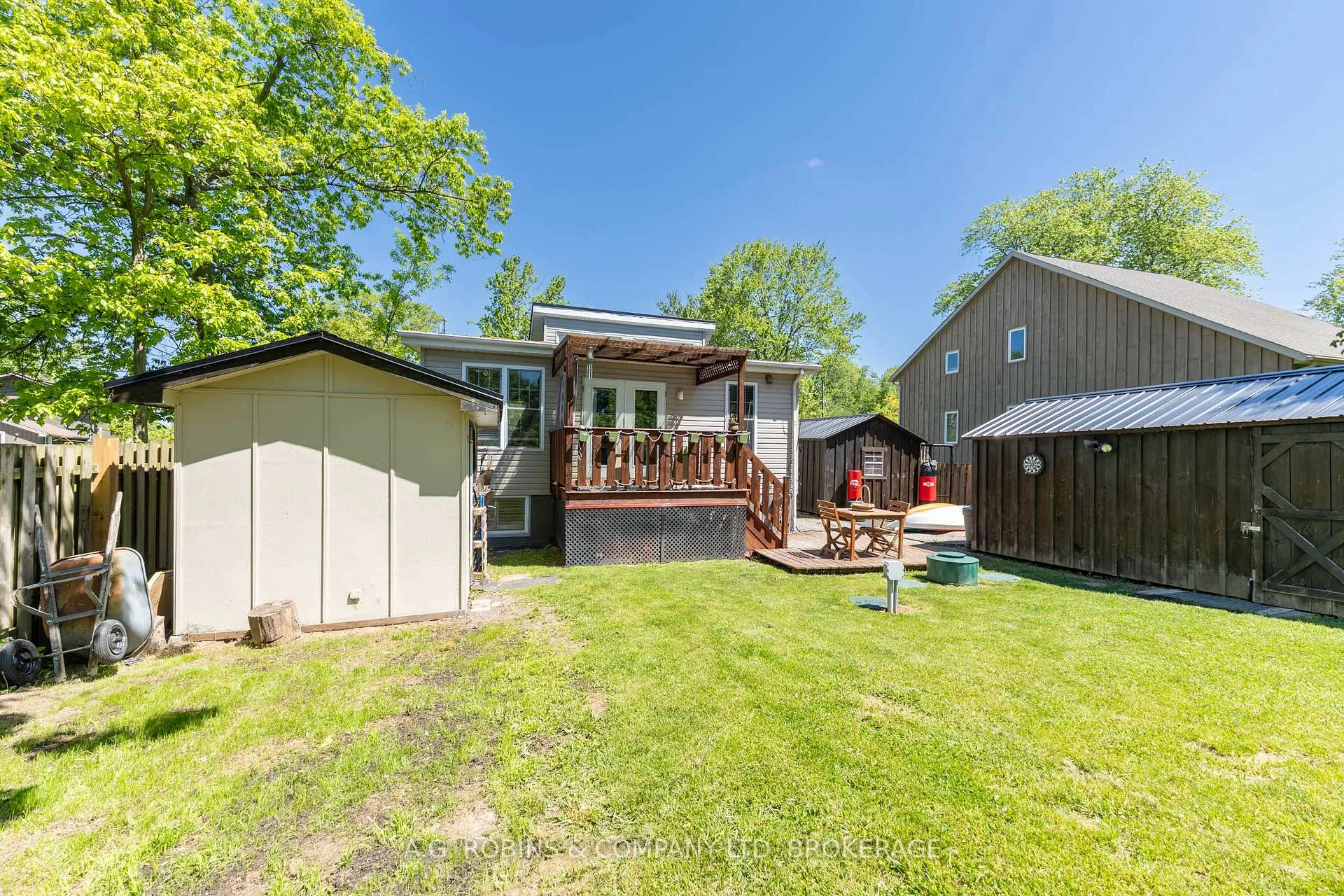 Photo 35 of 10585 Maplewood Drive, Wainfleet, Lakeshore — HOMEH