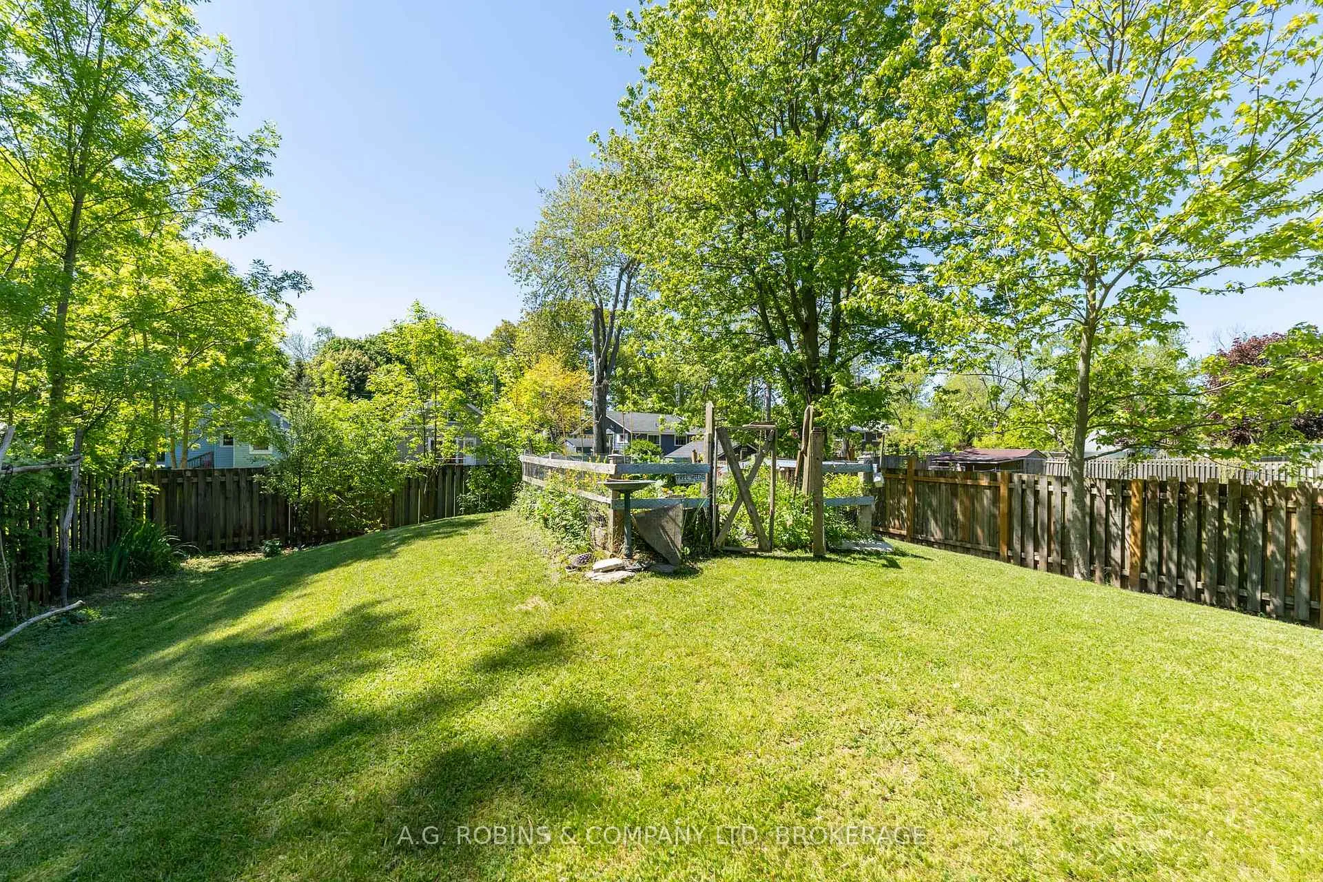 Photo 39 of 10585 Maplewood Drive, Wainfleet, Lakeshore — HOMEH