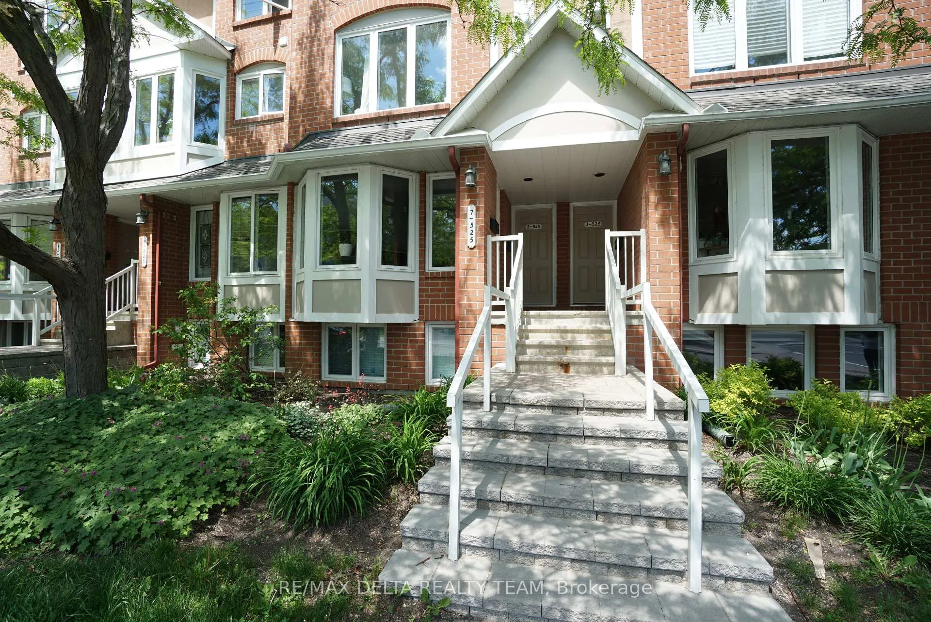 Photo 2 of 7-525 Lisgar Street, Ottawa, Ottawa Centre — HOMEH