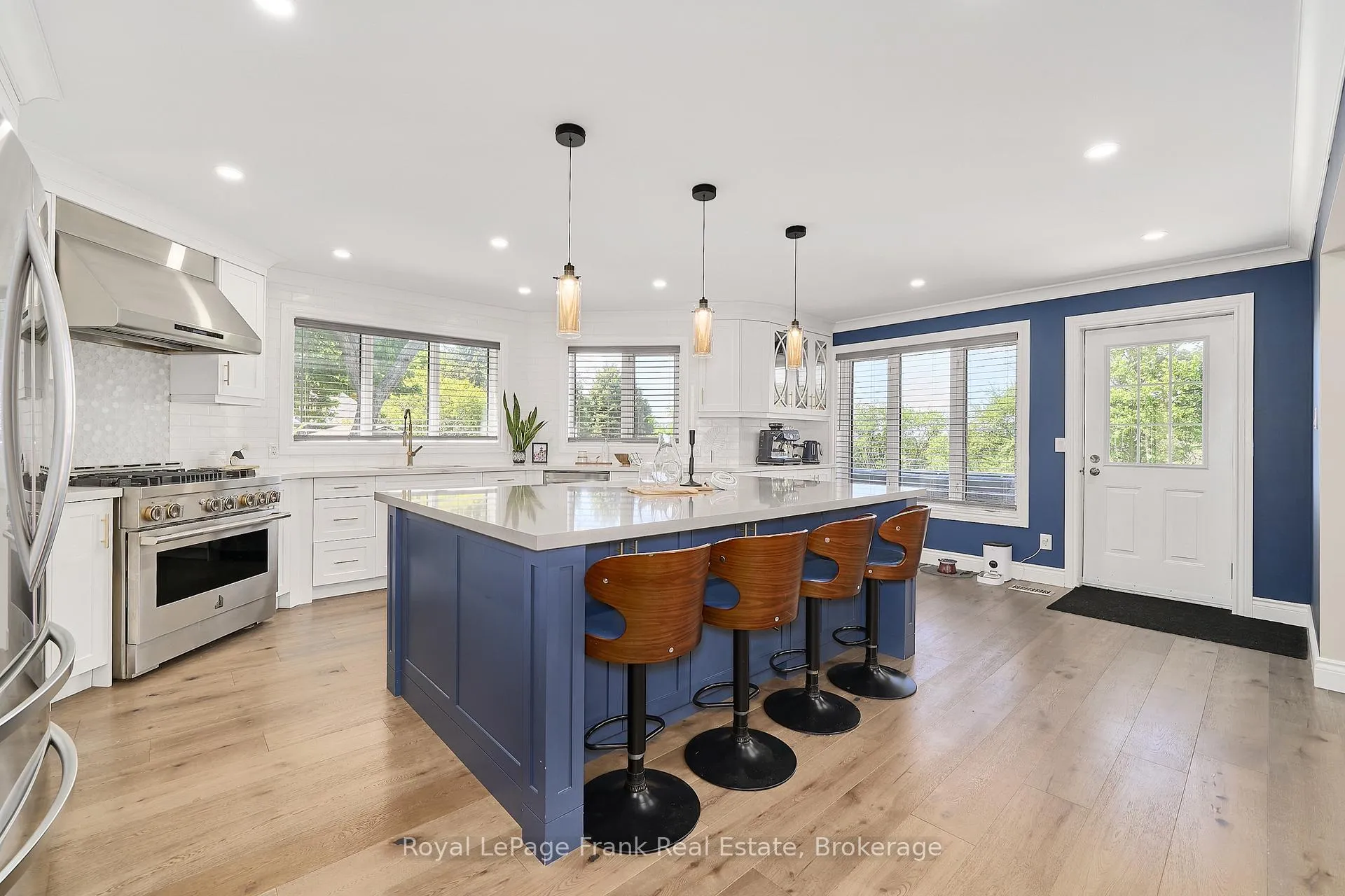 Photo 9 of 13 Werrydale Drive, Clarington, Rural Clarington — HOMEH