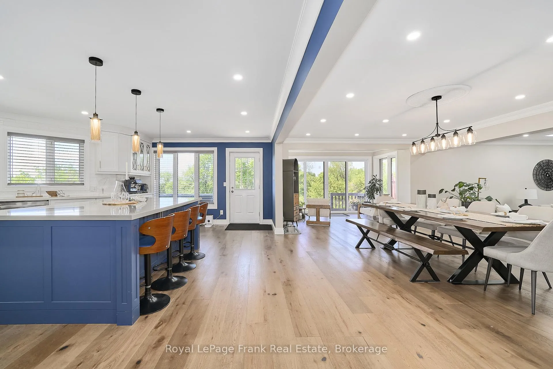 Photo 15 of 13 Werrydale Drive, Clarington, Rural Clarington — HOMEH
