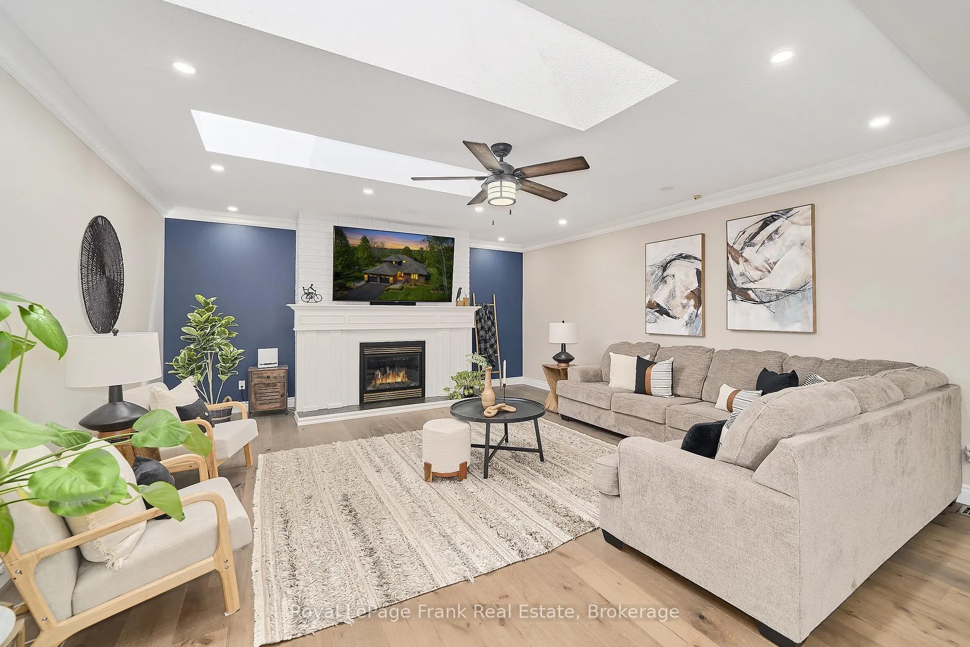 Photo 17 of 13 Werrydale Drive, Clarington, Rural Clarington — HOMEH