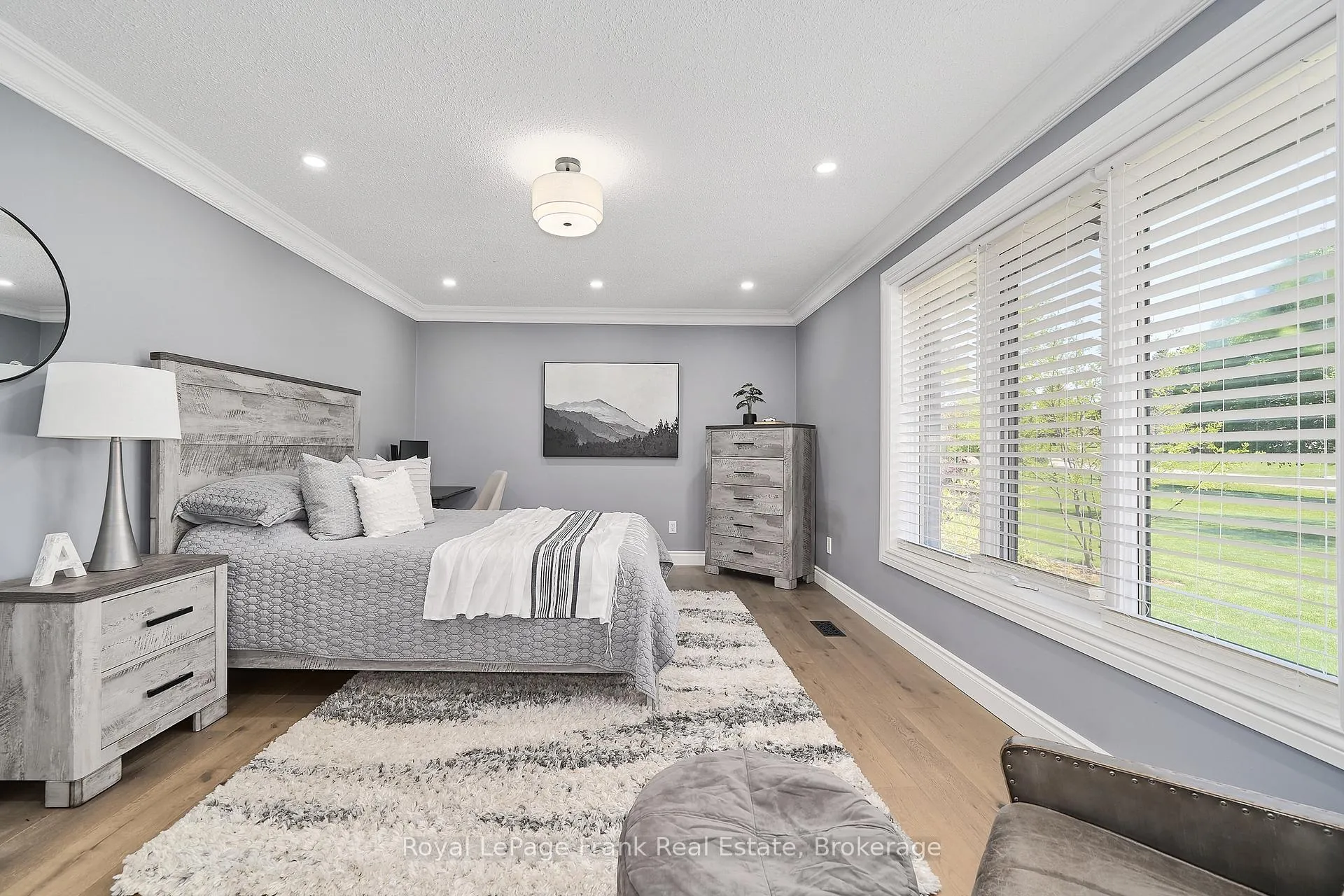 Photo 26 of 13 Werrydale Drive, Clarington, Rural Clarington — HOMEH
