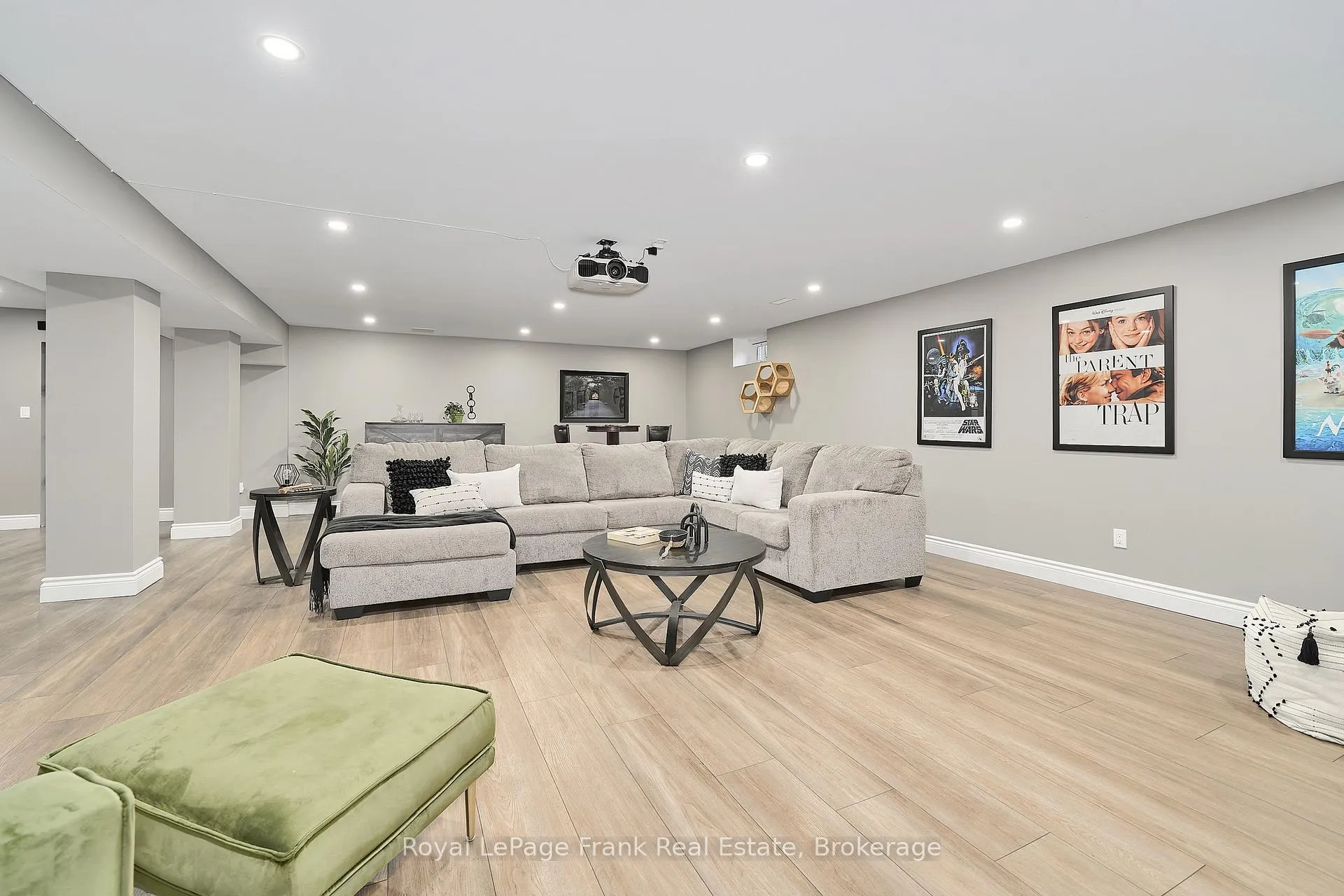 Photo 34 of 13 Werrydale Drive, Clarington, Rural Clarington — HOMEH