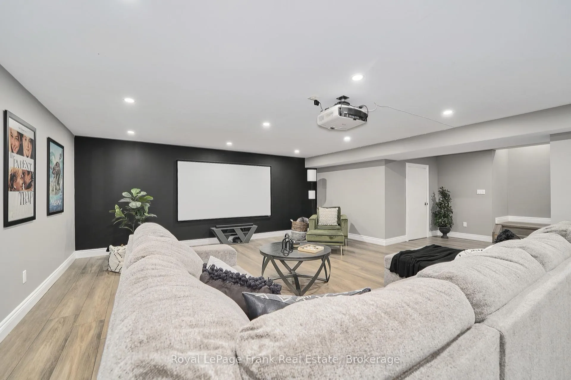 Photo 35 of 13 Werrydale Drive, Clarington, Rural Clarington — HOMEH