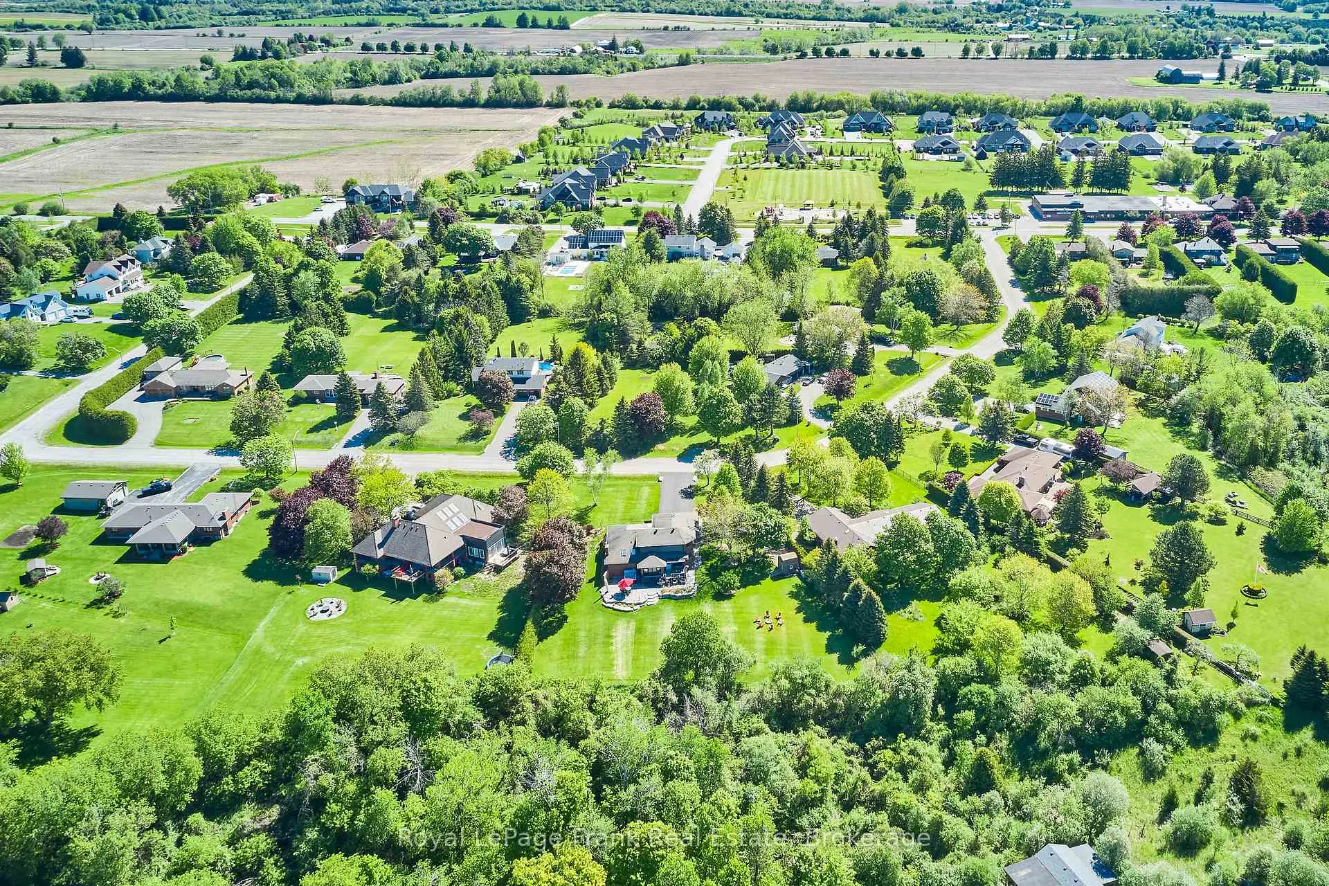 Photo 48 of 13 Werrydale Drive, Clarington, Rural Clarington — HOMEH