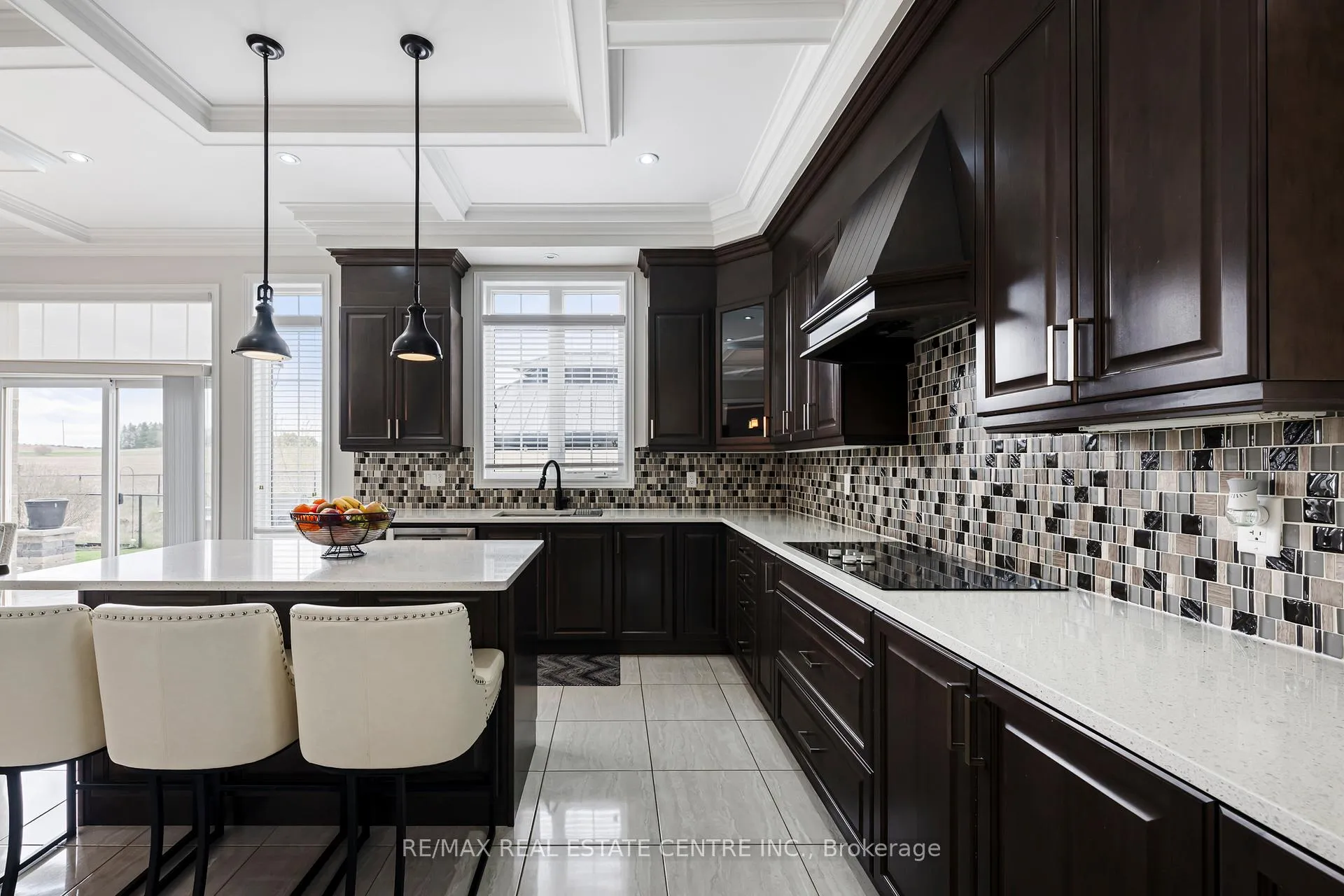 Photo 15 of 128 Copeland Crescent, Innisfil, Cookstown — HOMEH
