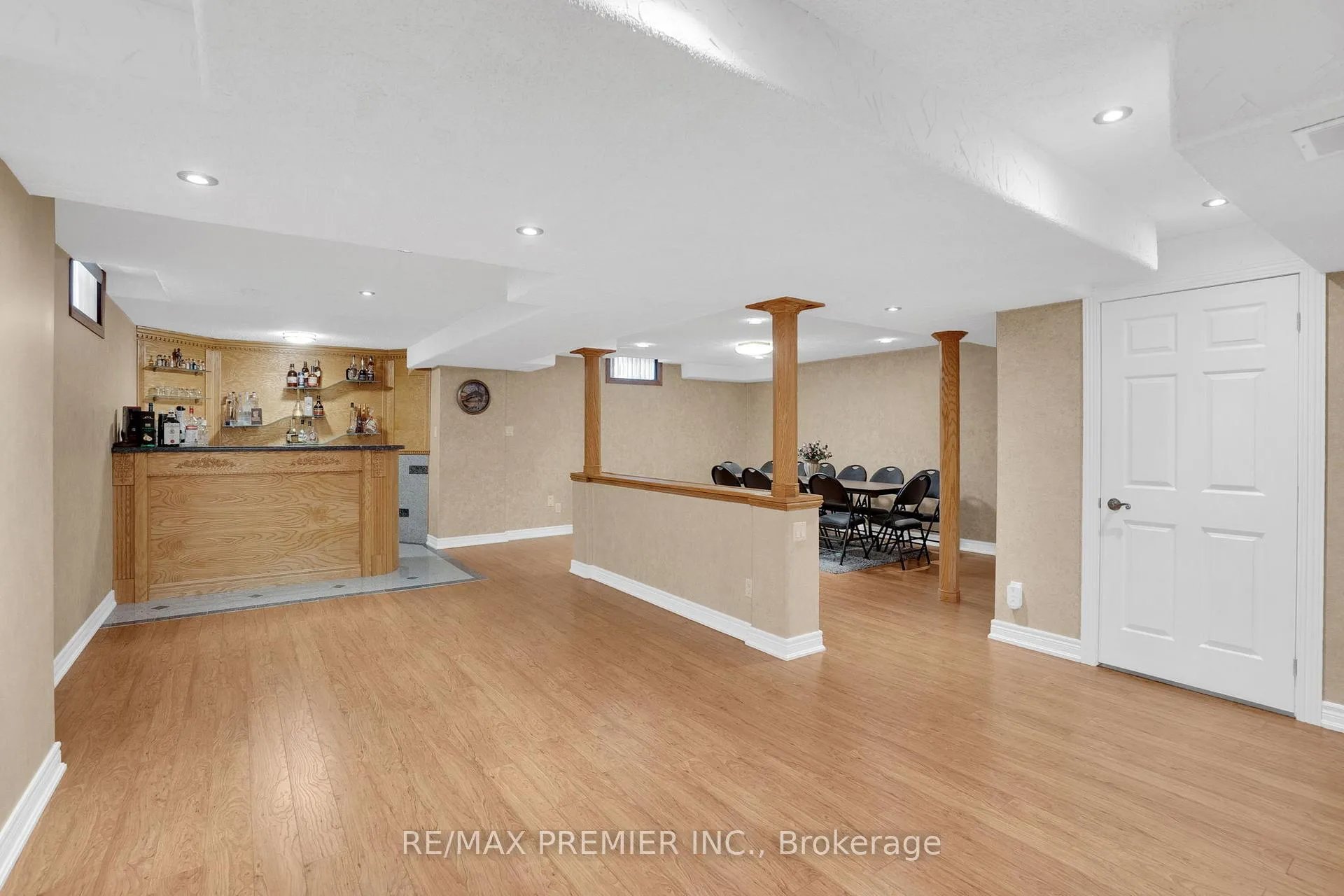 Photo 39 of 431 Pineview Lane, Pickering, Amberlea — HOMEH