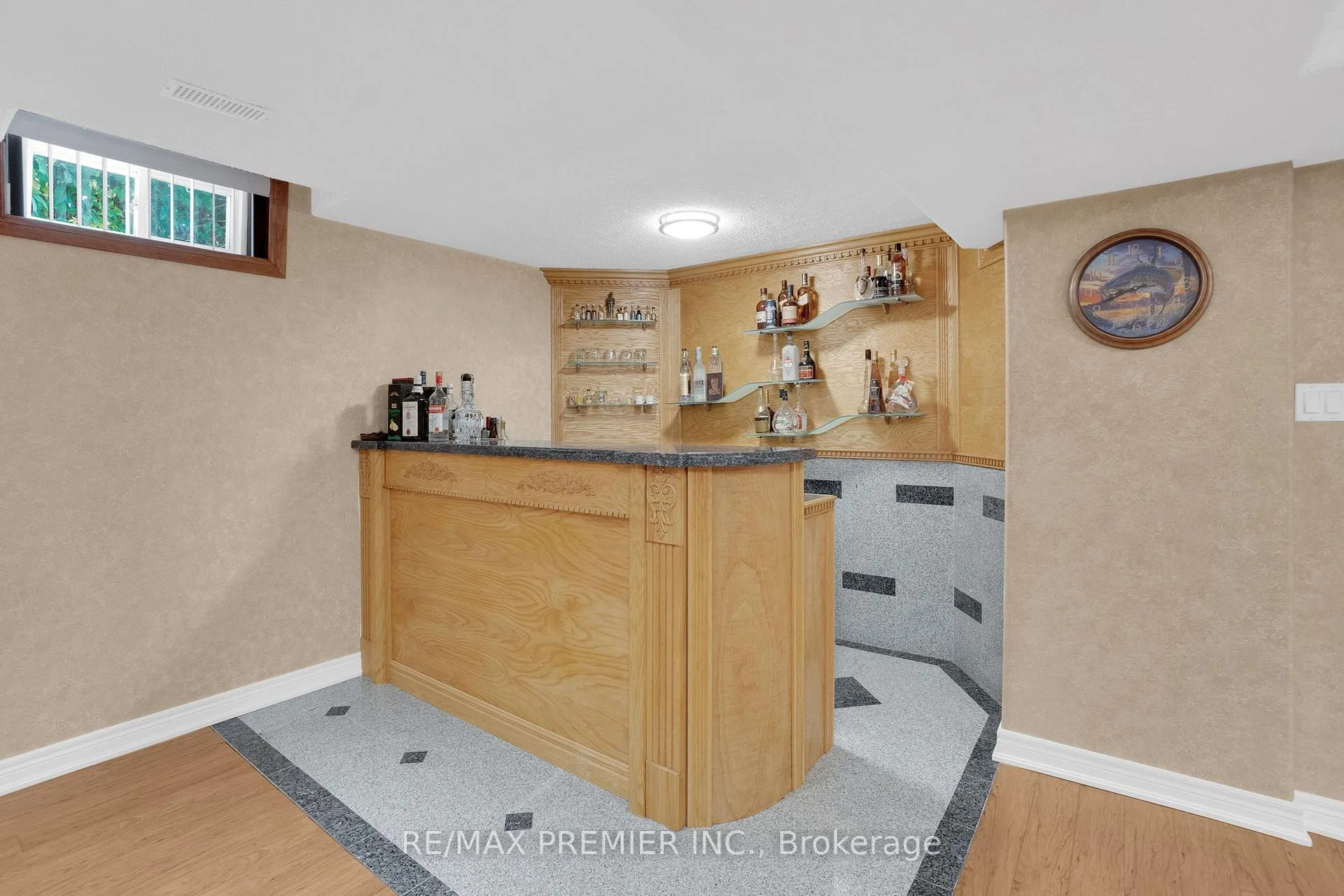 Photo 42 of 431 Pineview Lane, Pickering, Amberlea — HOMEH