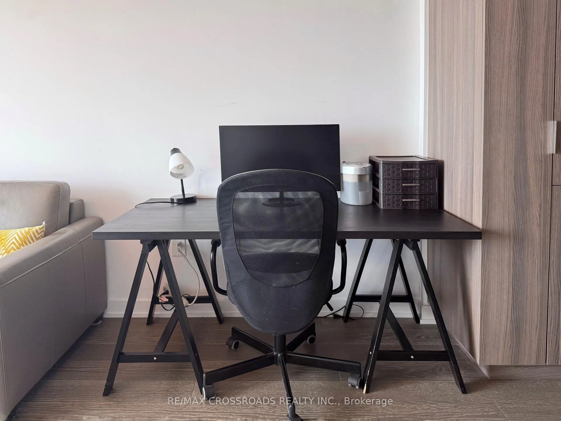 Photo 13 of Unit 4403, 11 Wellesley Street W, Toronto, Bay Street Corridor — HOMEH