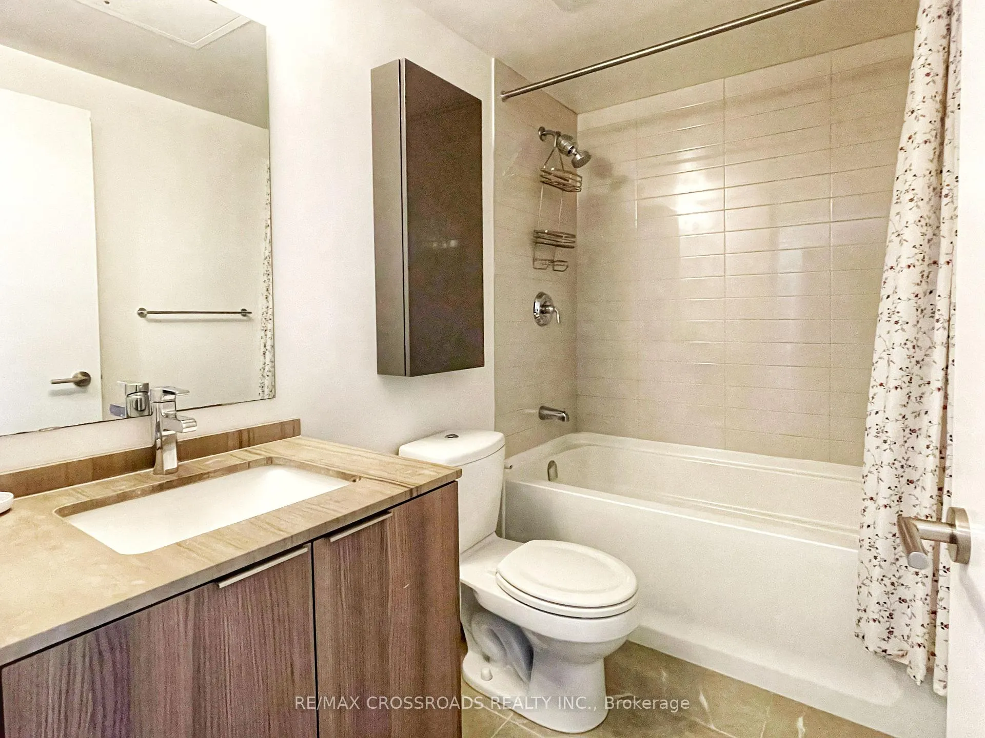 Photo 15 of Unit 4403, 11 Wellesley Street W, Toronto, Bay Street Corridor — HOMEH
