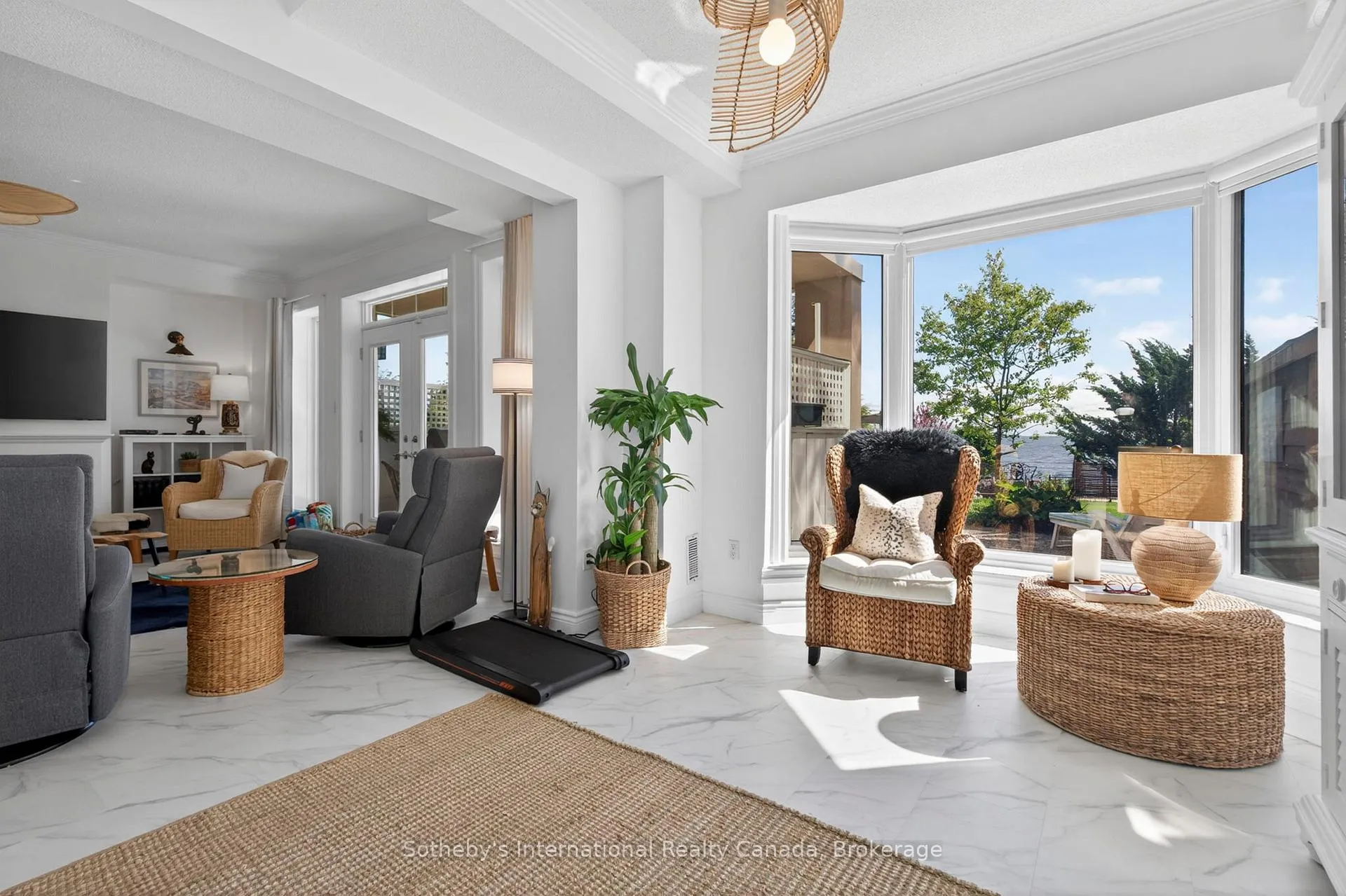 Photo 40 of 325 Aberdeen Boulevard, Midland — HOMEH