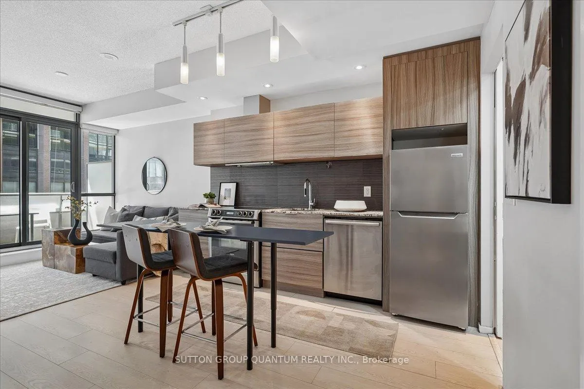 Photo 7 of Unit 404, 8 Charlotte Street, Toronto, Waterfront Communities — HOMEH