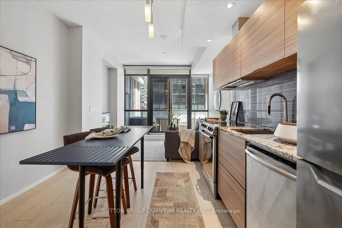 Photo 8 of Unit 404, 8 Charlotte Street, Toronto, Waterfront Communities — HOMEH
