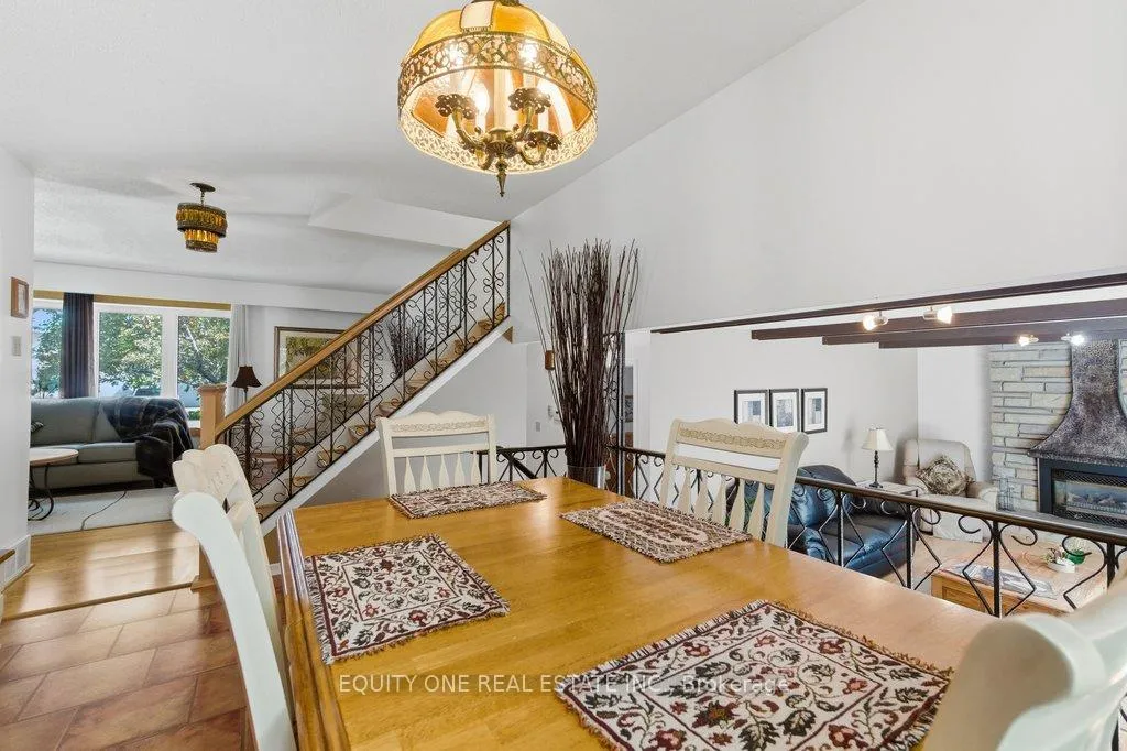 Photo 18 of 542 Sirois Avenue, Ottawa, Overbrook/Castle Heights — HOMEH