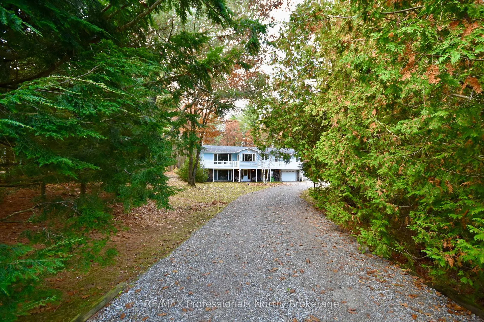 Photo 2 of 20 Coulter Lane, Bracebridge, Muskoka (N) — HOMEH