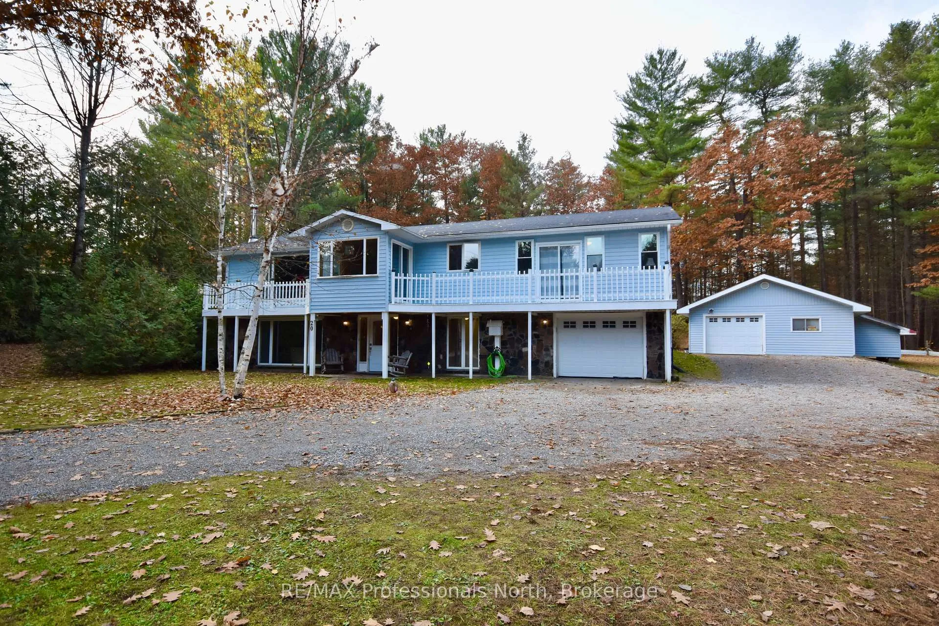 Photo 6 of 20 Coulter Lane, Bracebridge, Muskoka (N) — HOMEH