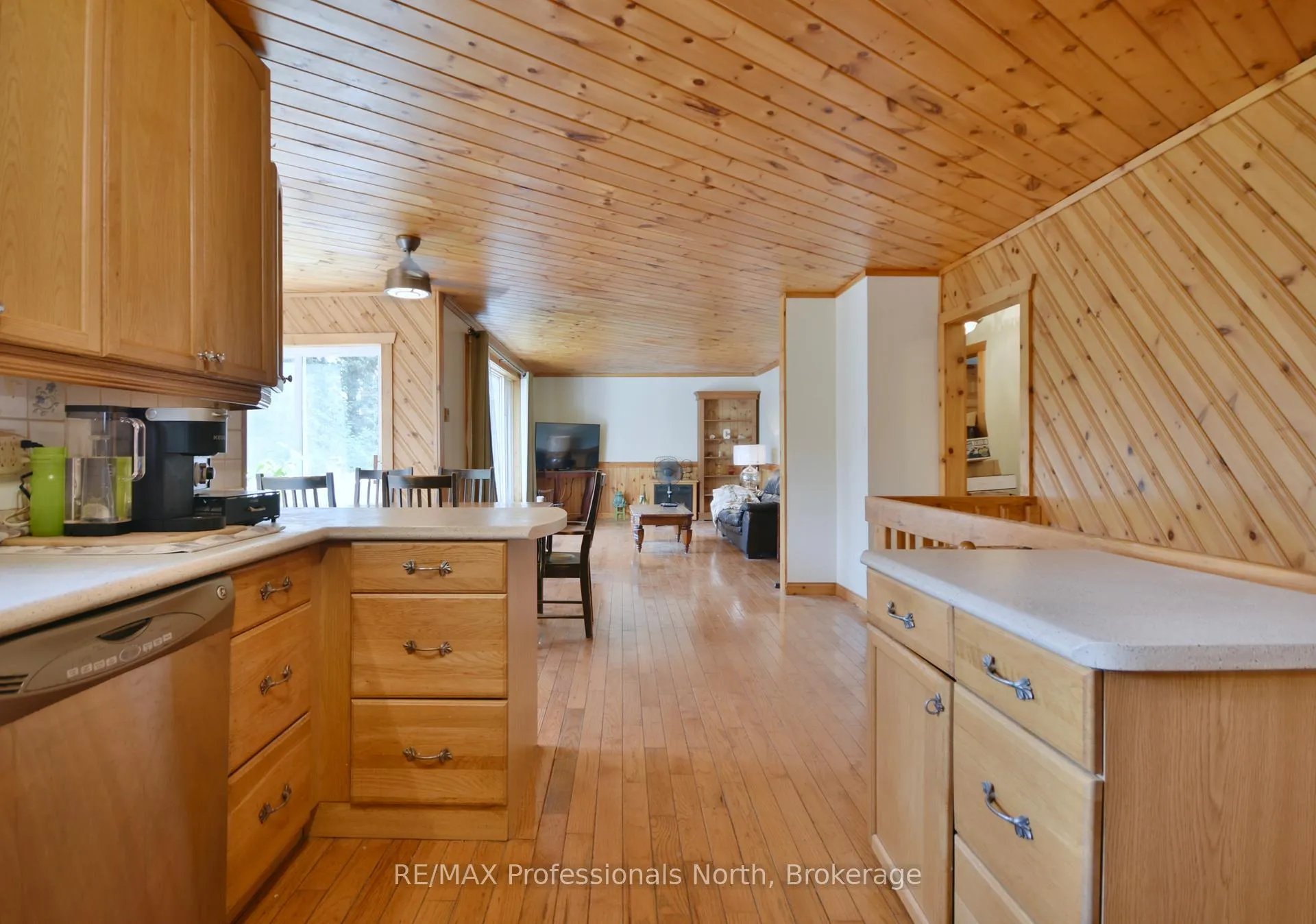 Photo 23 of 20 Coulter Lane, Bracebridge, Muskoka (N) — HOMEH