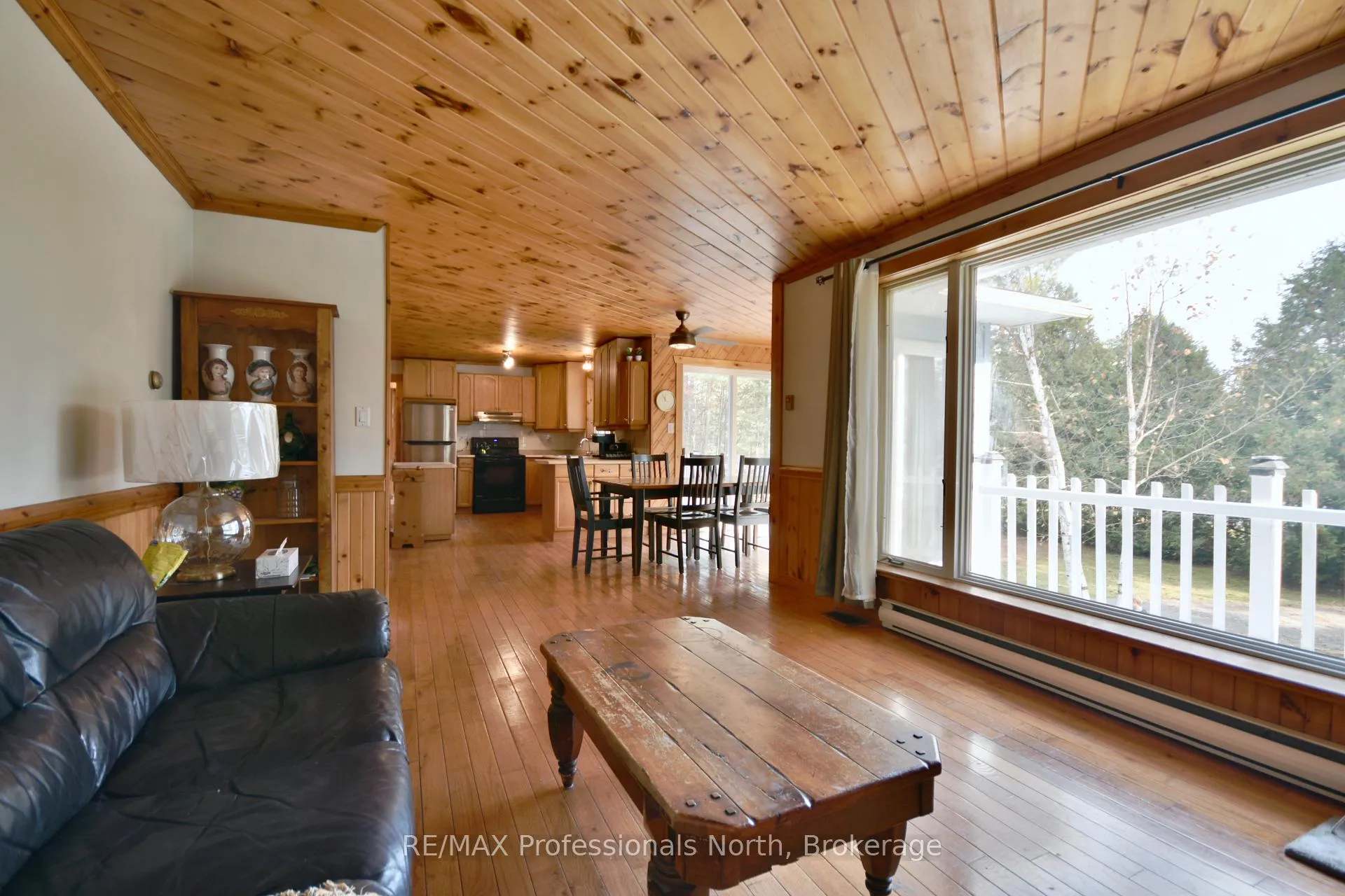 Photo 26 of 20 Coulter Lane, Bracebridge, Muskoka (N) — HOMEH