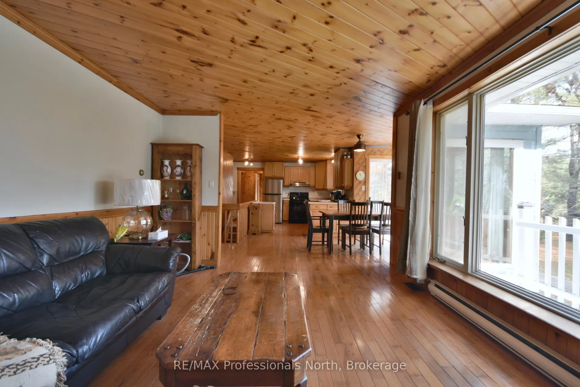 Photo 28 of 20 Coulter Lane, Bracebridge, Muskoka (N) — HOMEH