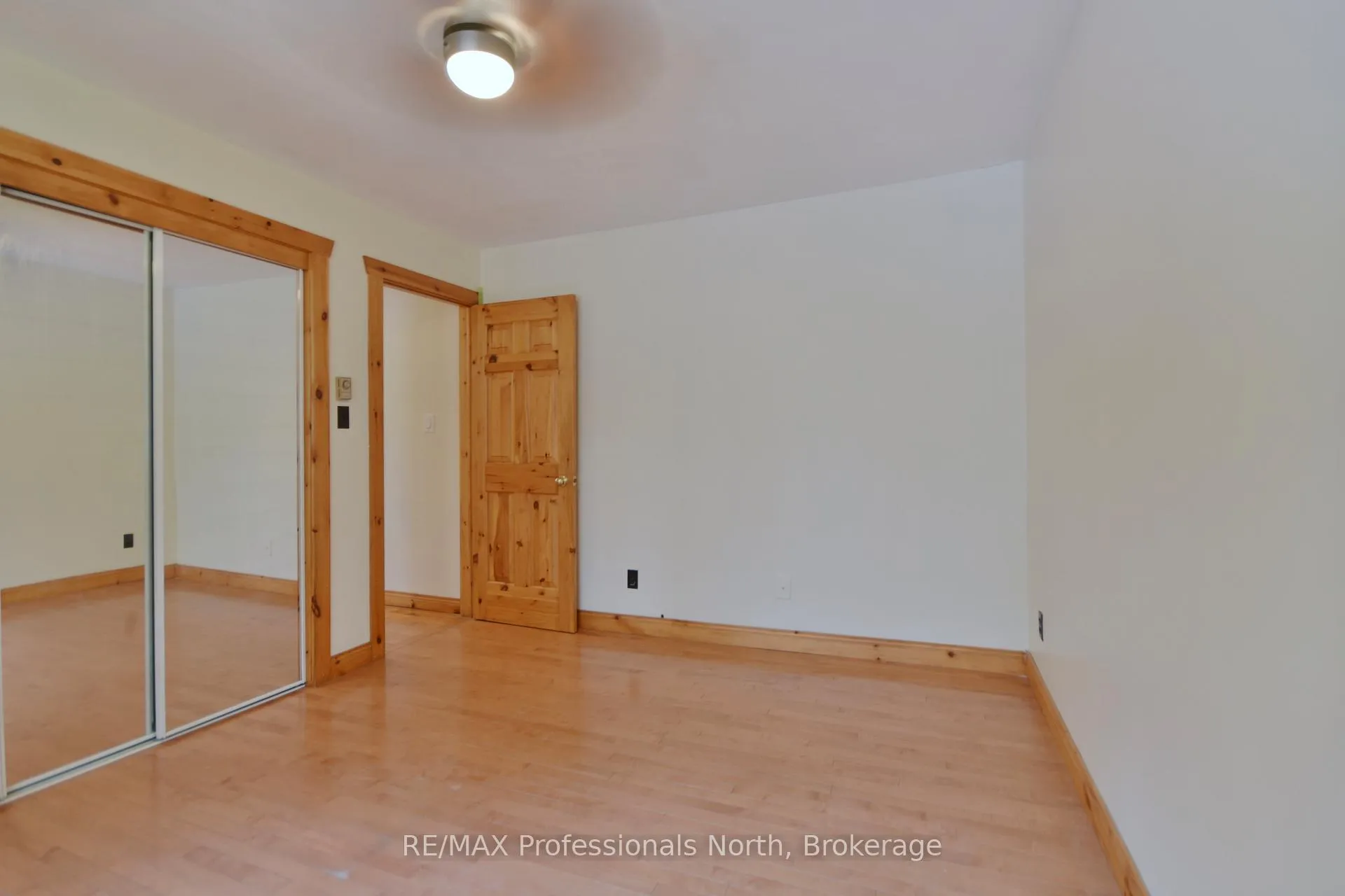 Photo 35 of 20 Coulter Lane, Bracebridge, Muskoka (N) — HOMEH