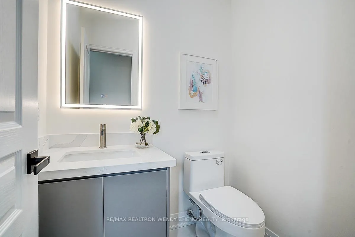 Photo 25 of 16 Hartwell Way, Aurora, Bayview Northeast — HOMEH