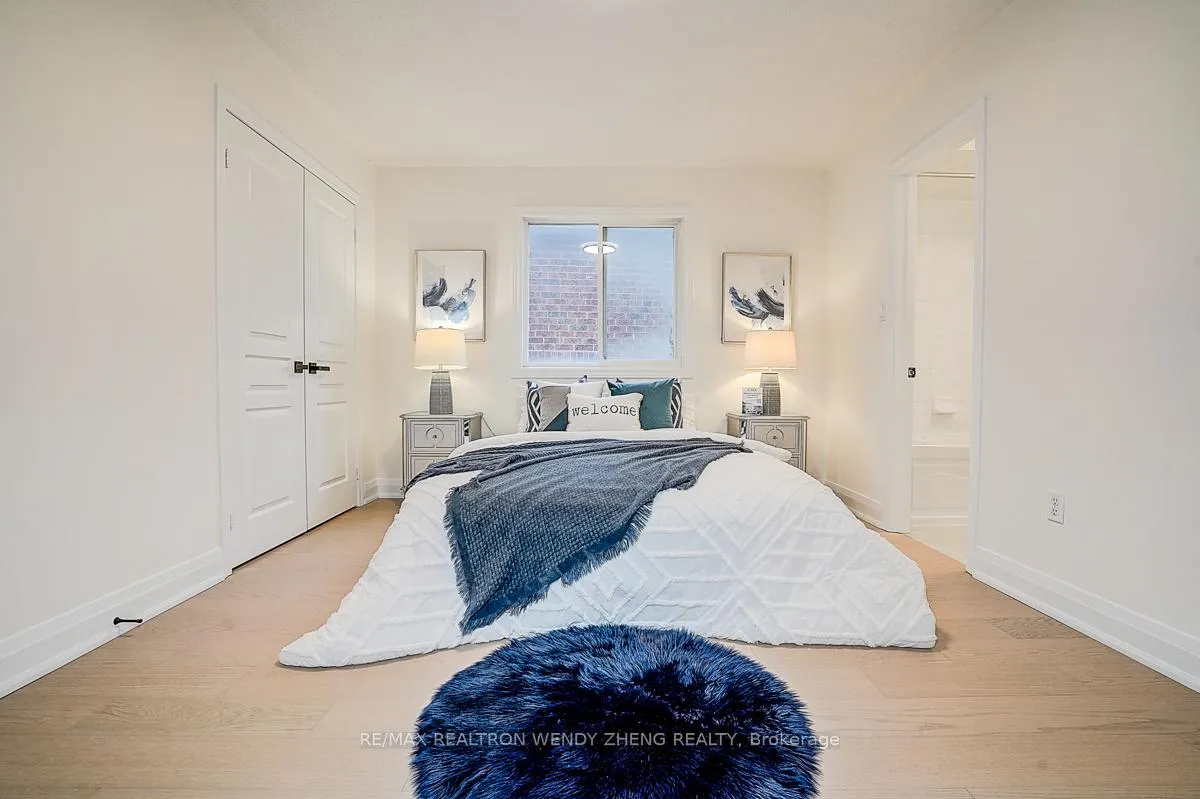 Photo 32 of 16 Hartwell Way, Aurora, Bayview Northeast — HOMEH