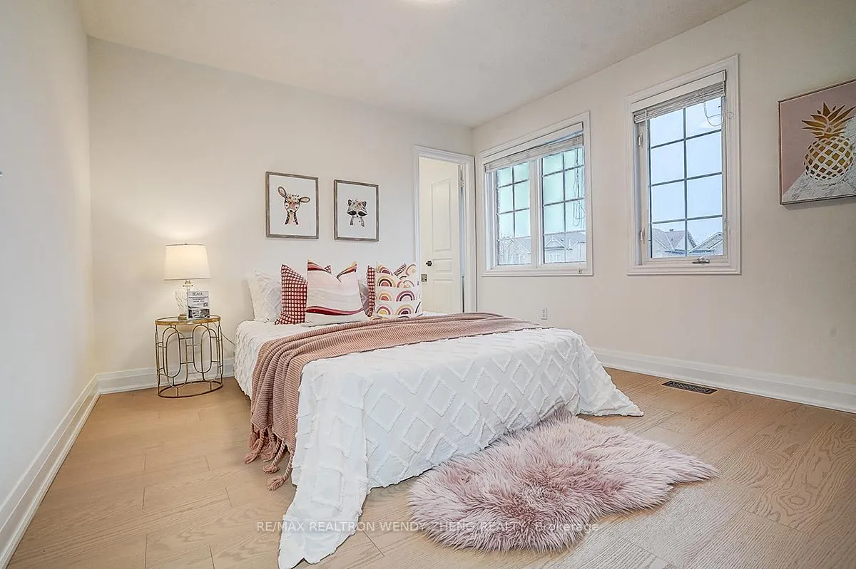 Photo 35 of 16 Hartwell Way, Aurora, Bayview Northeast — HOMEH