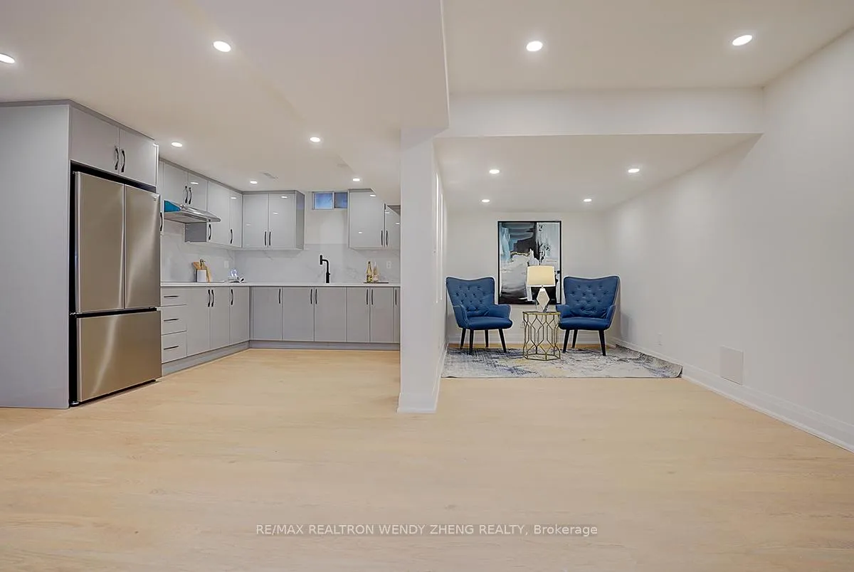 Photo 44 of 16 Hartwell Way, Aurora, Bayview Northeast — HOMEH