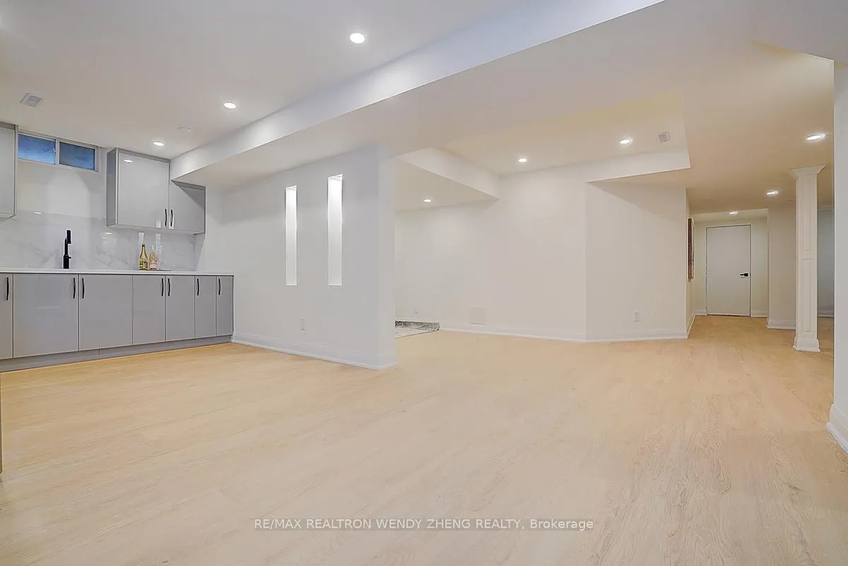 Photo 46 of 16 Hartwell Way, Aurora, Bayview Northeast — HOMEH
