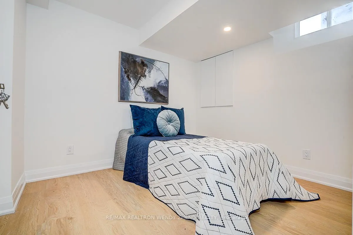 Photo 49 of 16 Hartwell Way, Aurora, Bayview Northeast — HOMEH