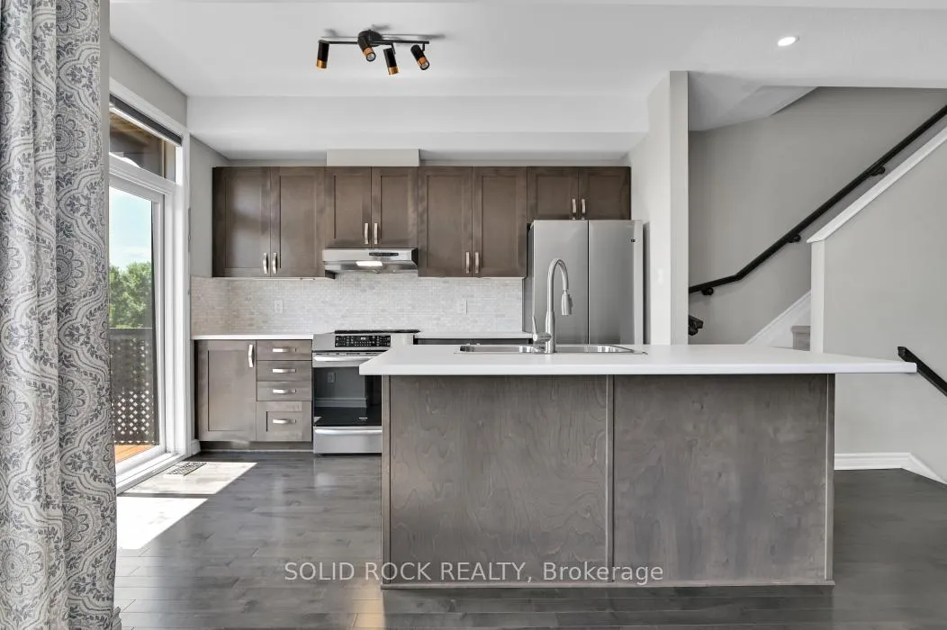 Photo 4 of 532 Tungsten Terrace, Ottawa, Avalon West — HOMEH