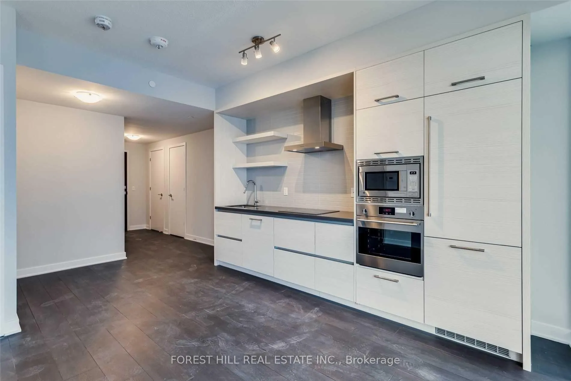 Photo 7 of Unit 5305, 2221 Yonge Street, Toronto, Mount Pleasant West — HOMEH