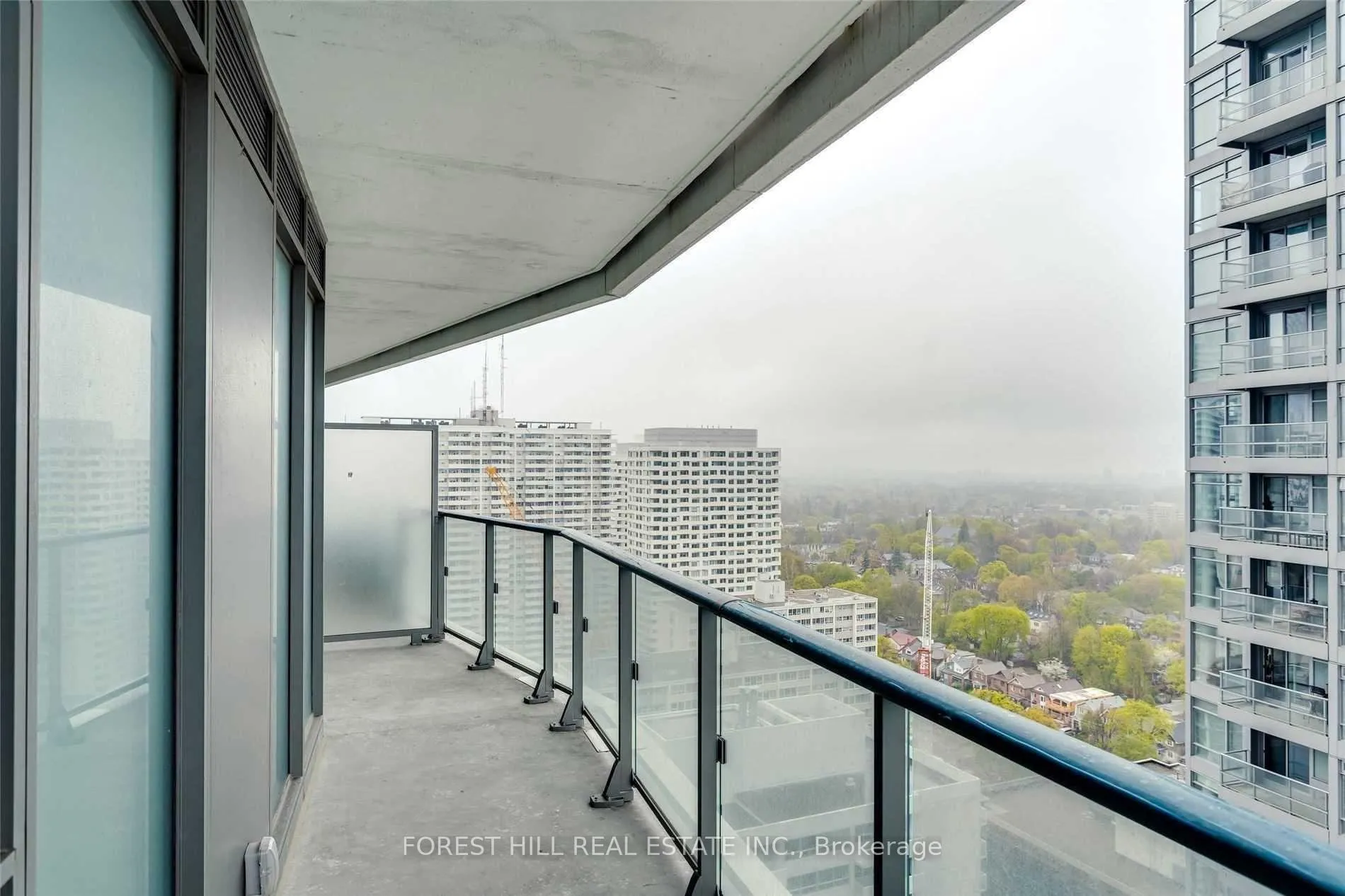 Photo 11 of Unit 5305, 2221 Yonge Street, Toronto, Mount Pleasant West — HOMEH