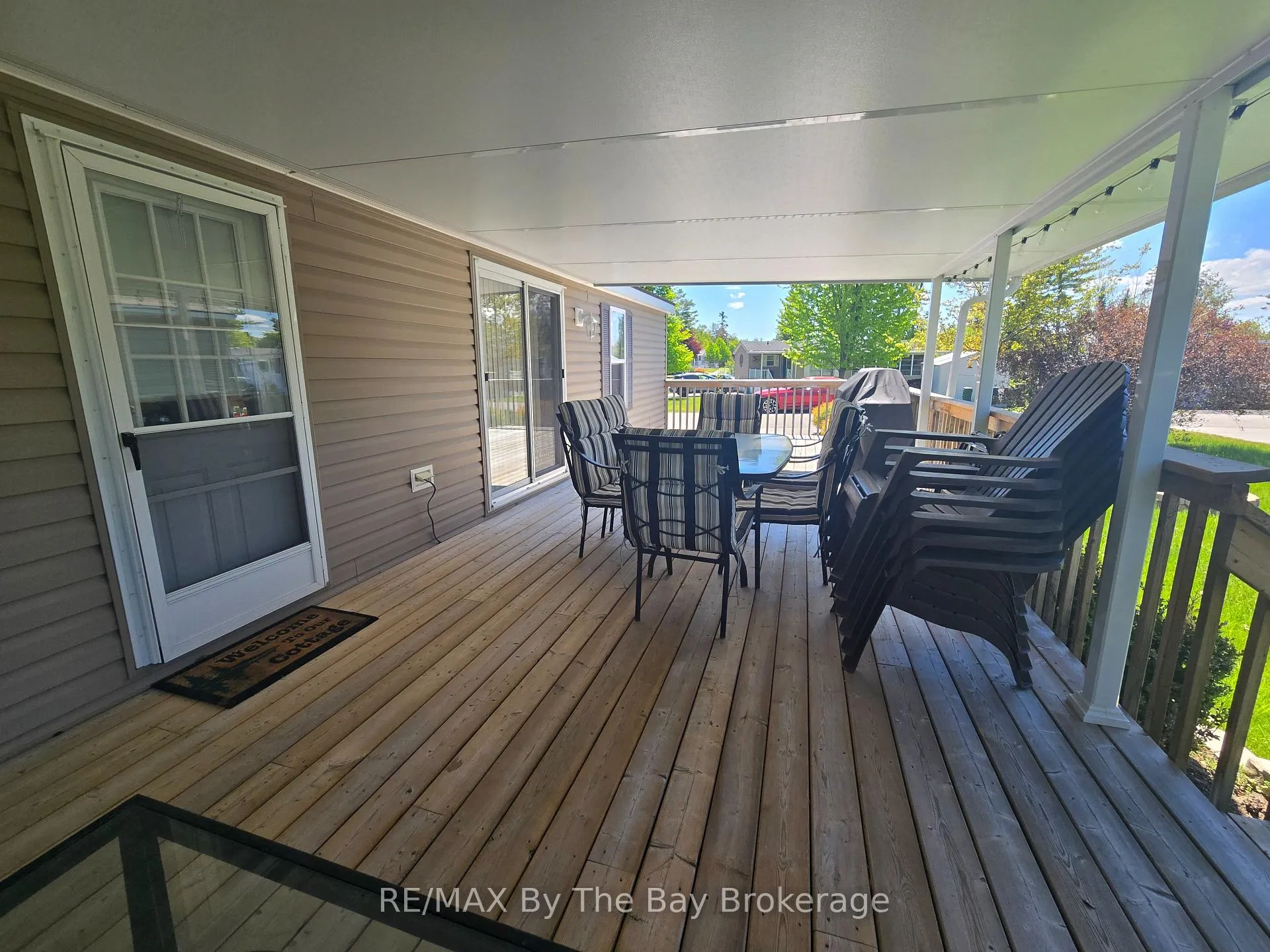 Photo 13 of 18 Kenora Trail, Wasaga Beach — HOMEH