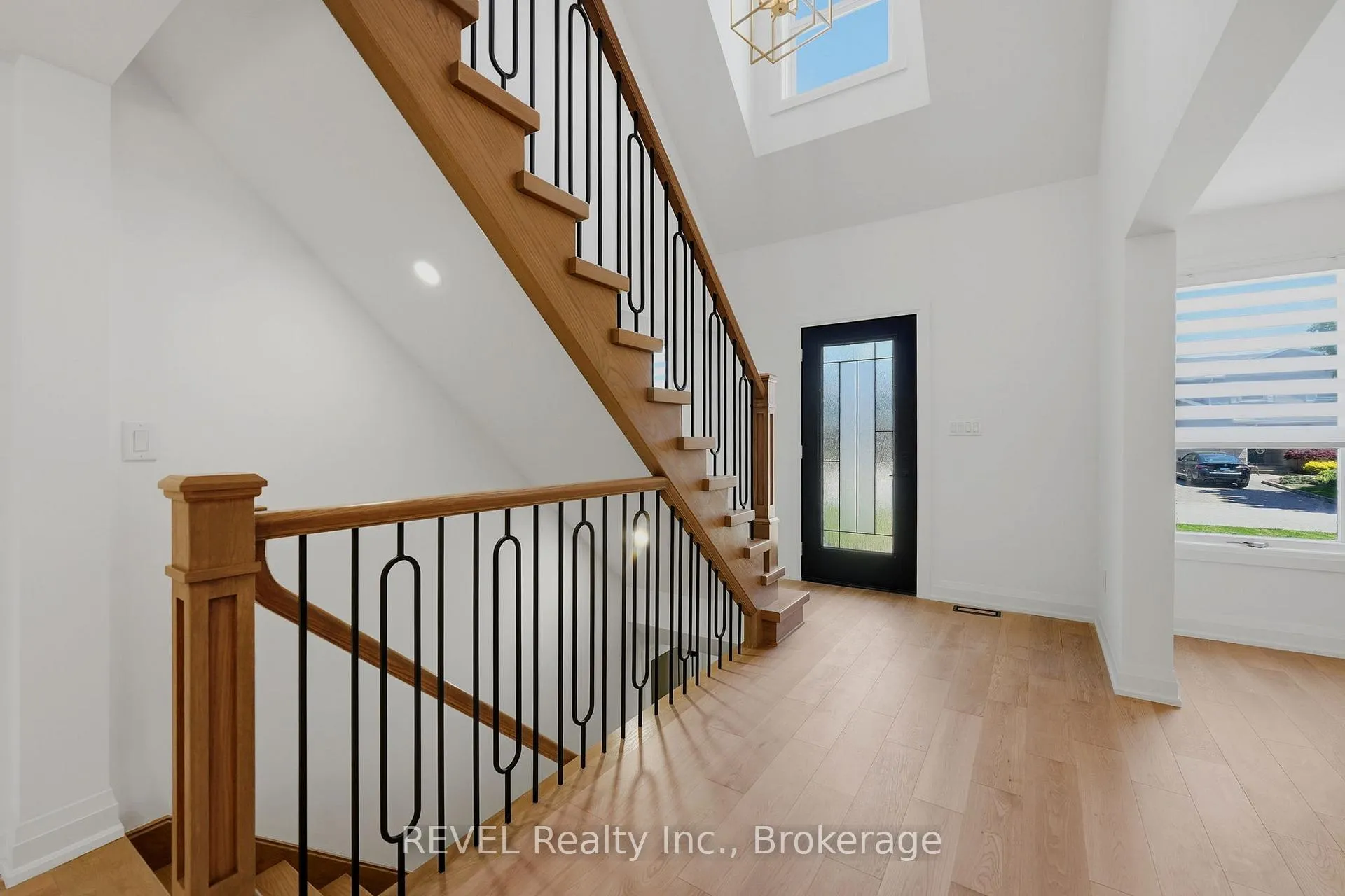 Photo 8 of 15 Macintosh Crescent, St. Catharines, Martindale Pond — HOMEH