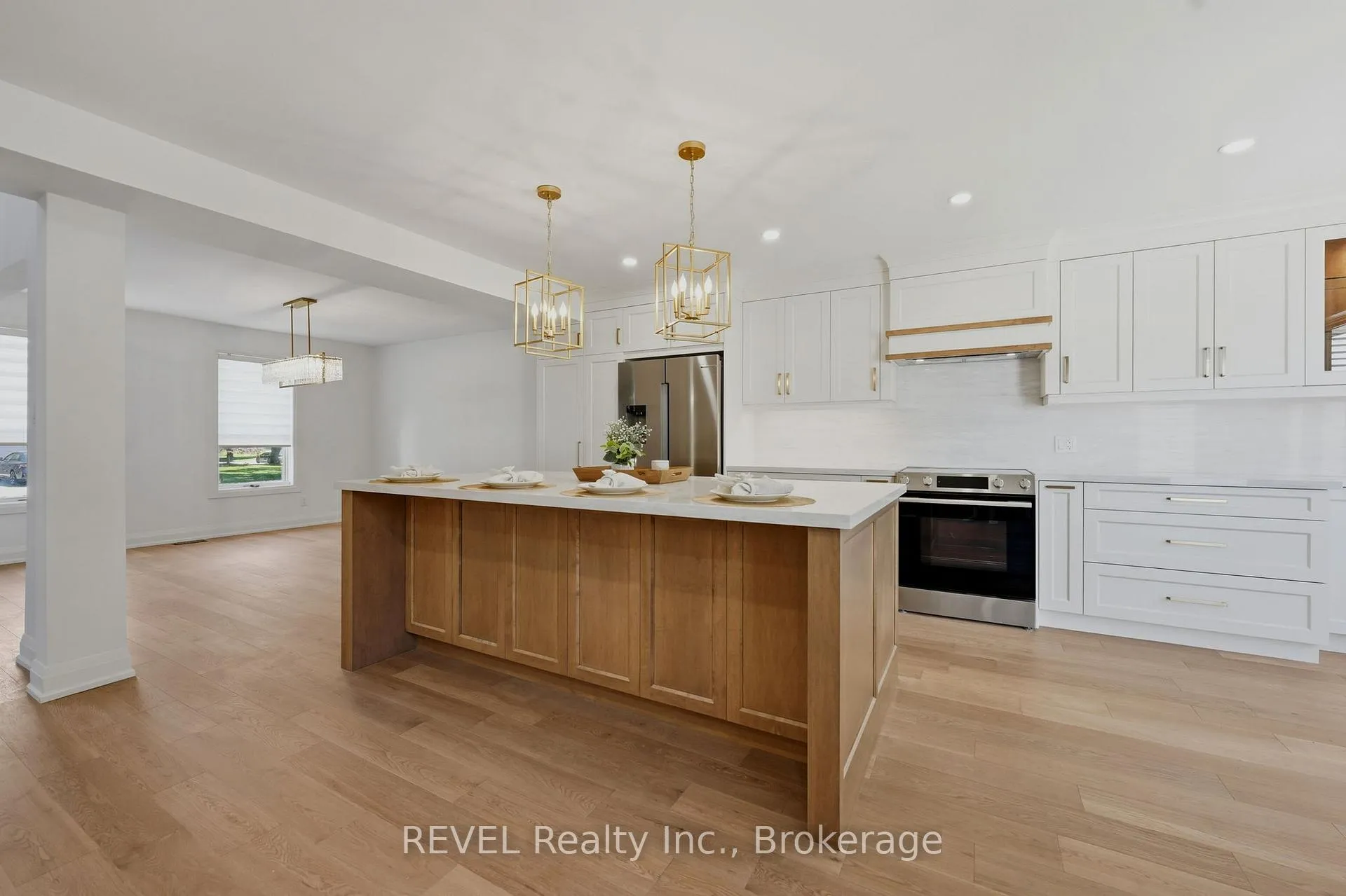 Photo 15 of 15 Macintosh Crescent, St. Catharines, Martindale Pond — HOMEH