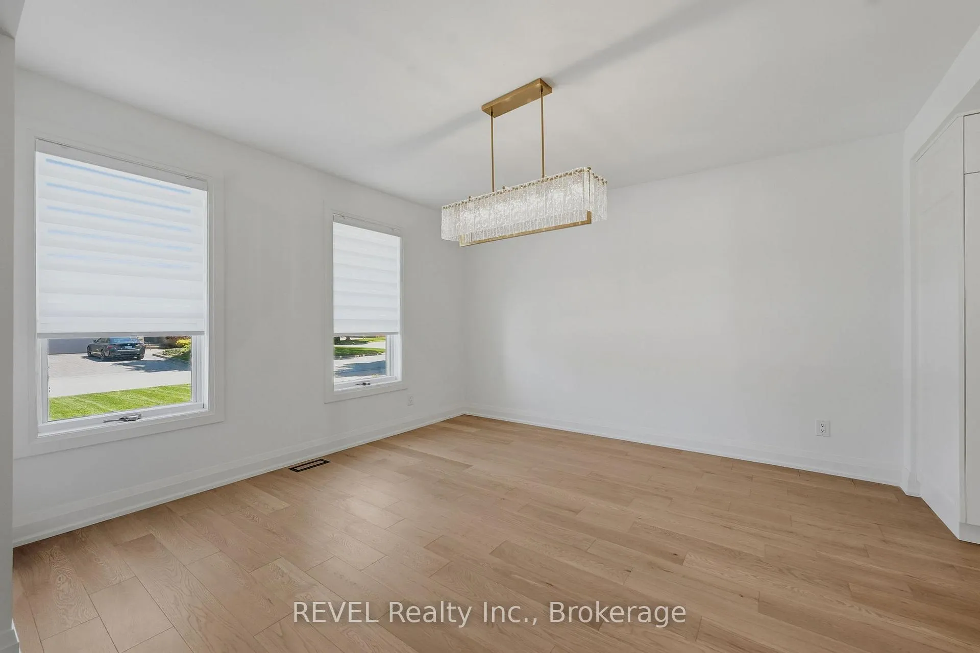 Photo 23 of 15 Macintosh Crescent, St. Catharines, Martindale Pond — HOMEH