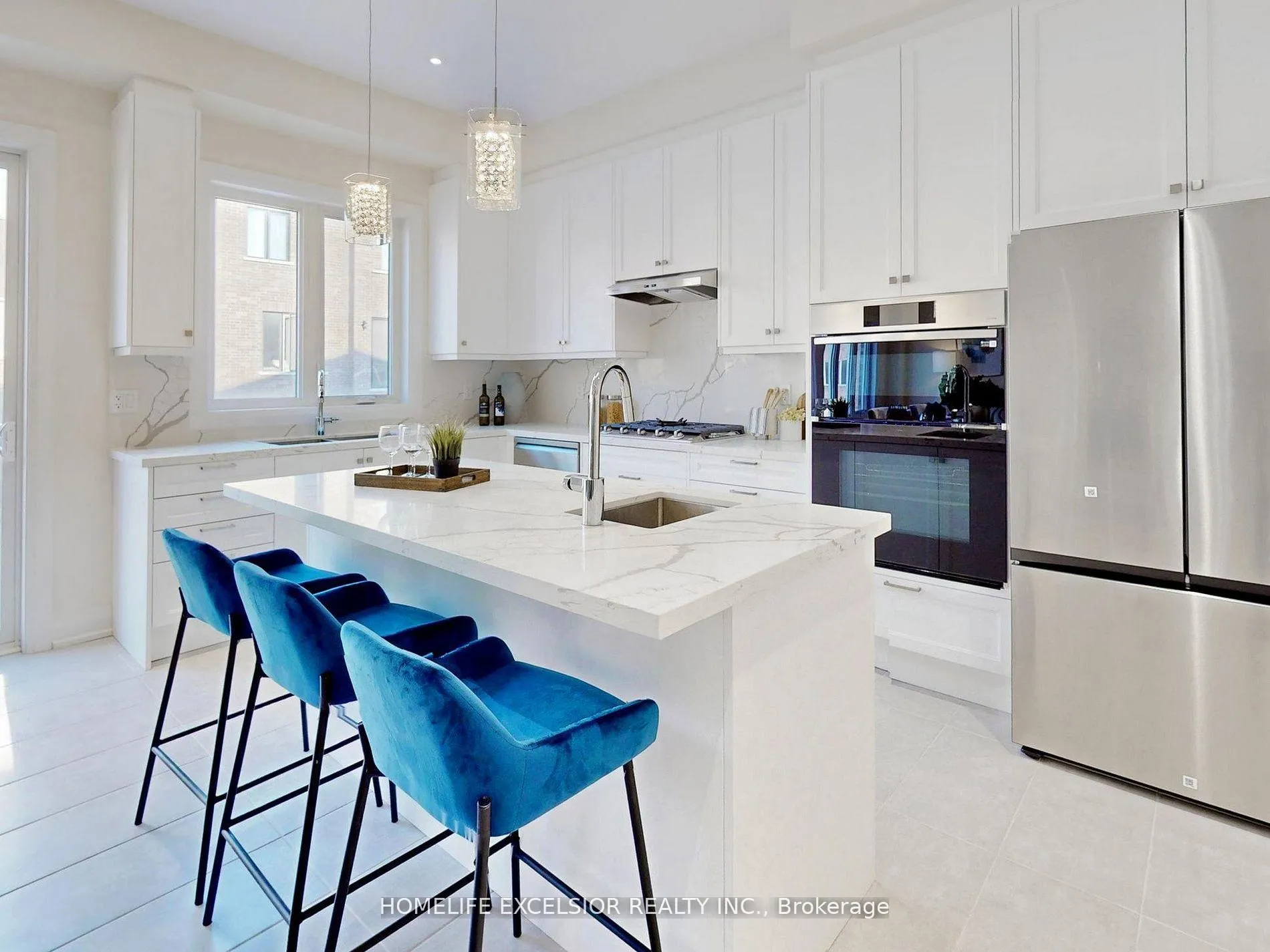 Photo 9 of 19 Aida Place, Richmond Hill, Oak Ridges — HOMEH