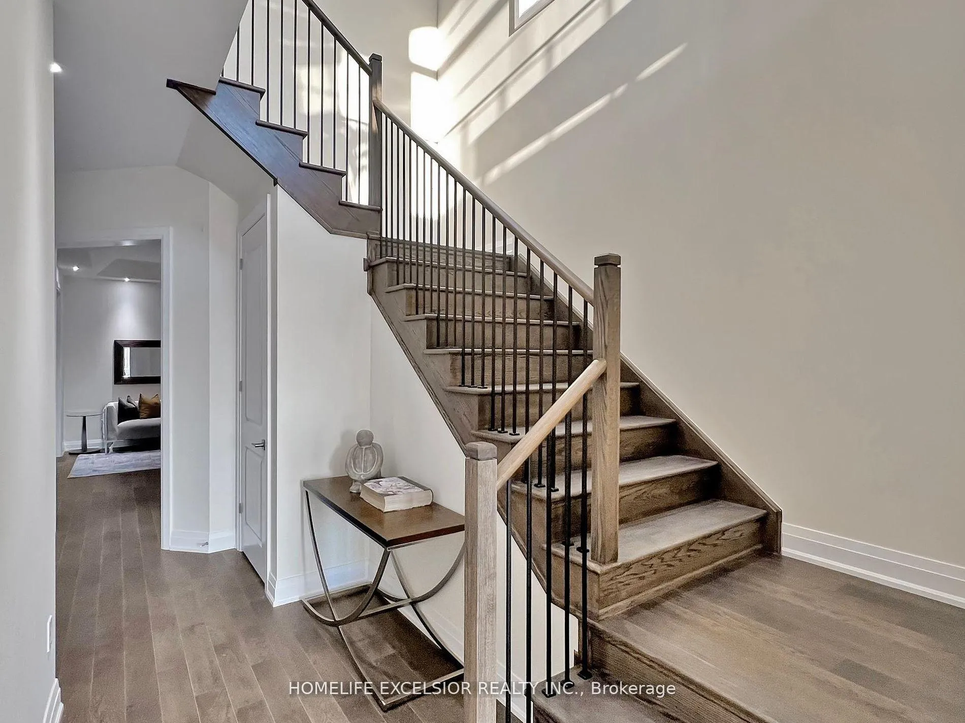 Photo 21 of 19 Aida Place, Richmond Hill, Oak Ridges — HOMEH