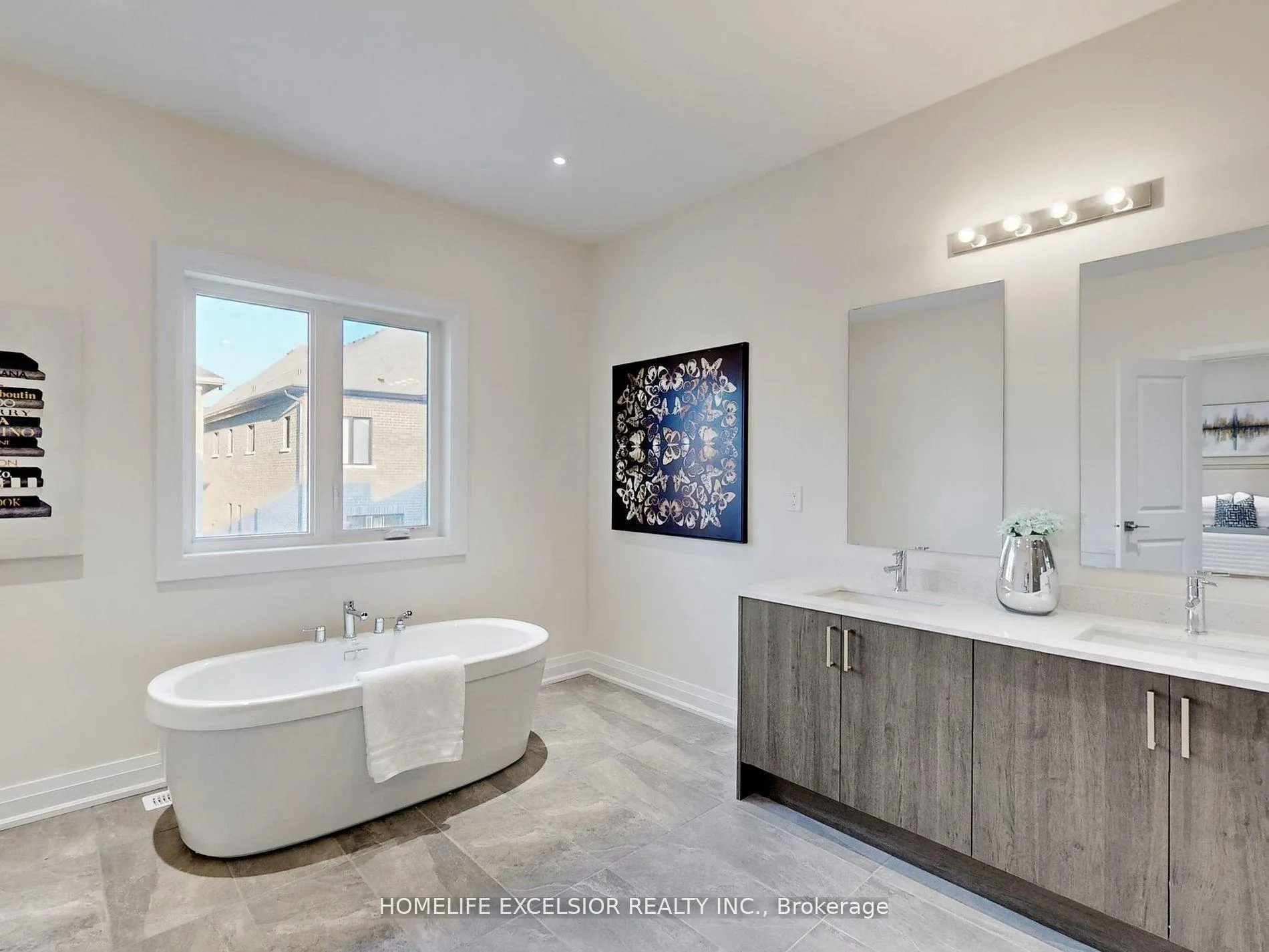 Photo 29 of 19 Aida Place, Richmond Hill, Oak Ridges — HOMEH