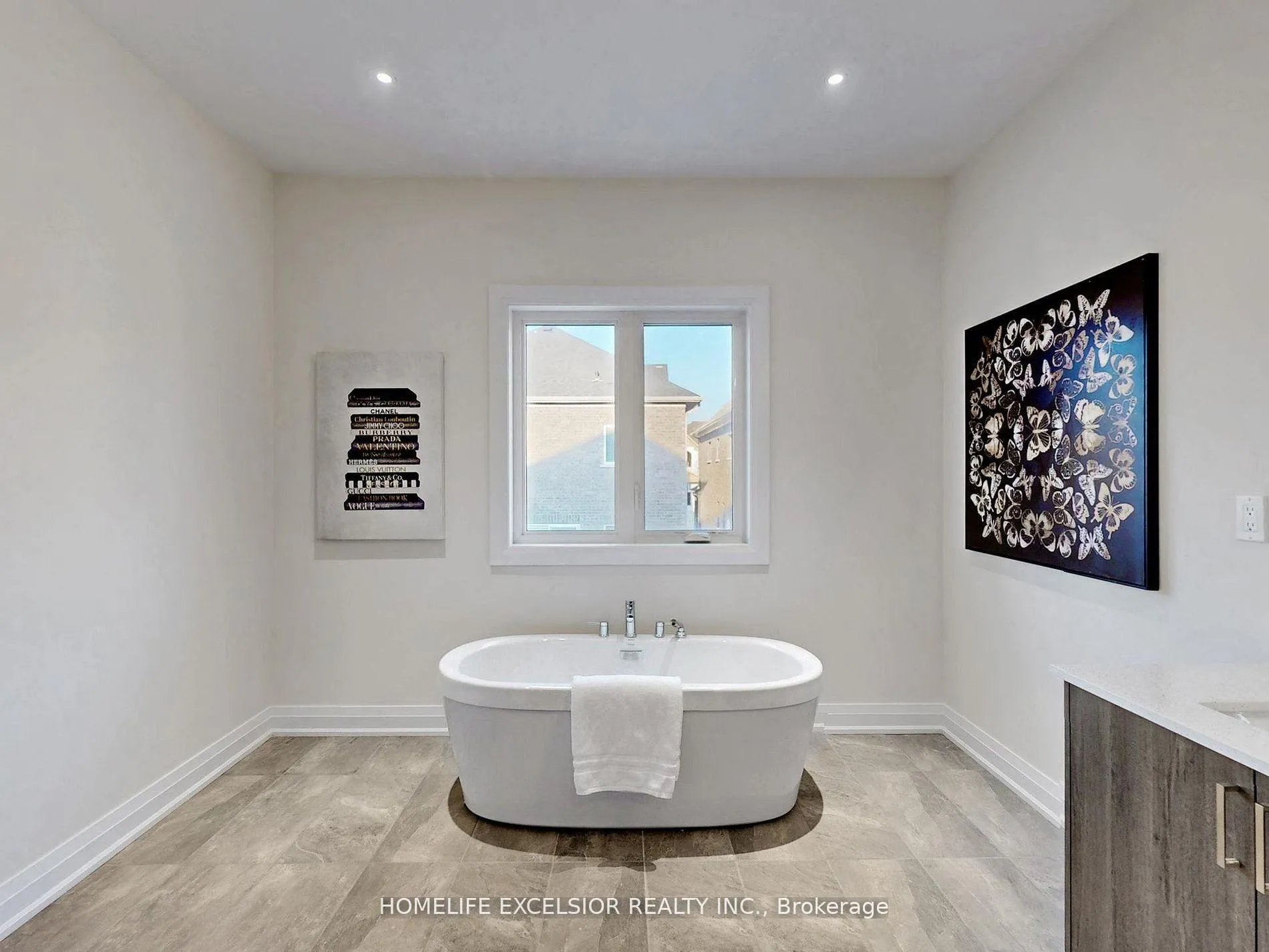 Photo 31 of 19 Aida Place, Richmond Hill, Oak Ridges — HOMEH
