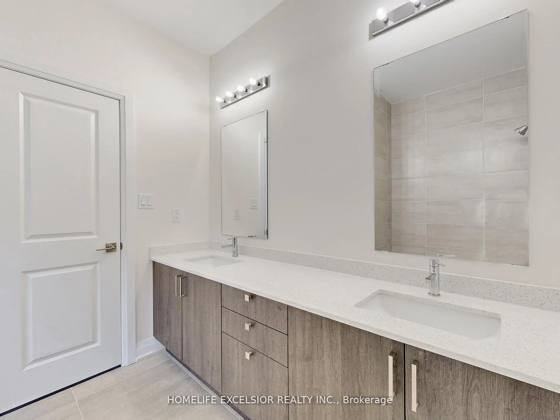 Photo 35 of 19 Aida Place, Richmond Hill, Oak Ridges — HOMEH