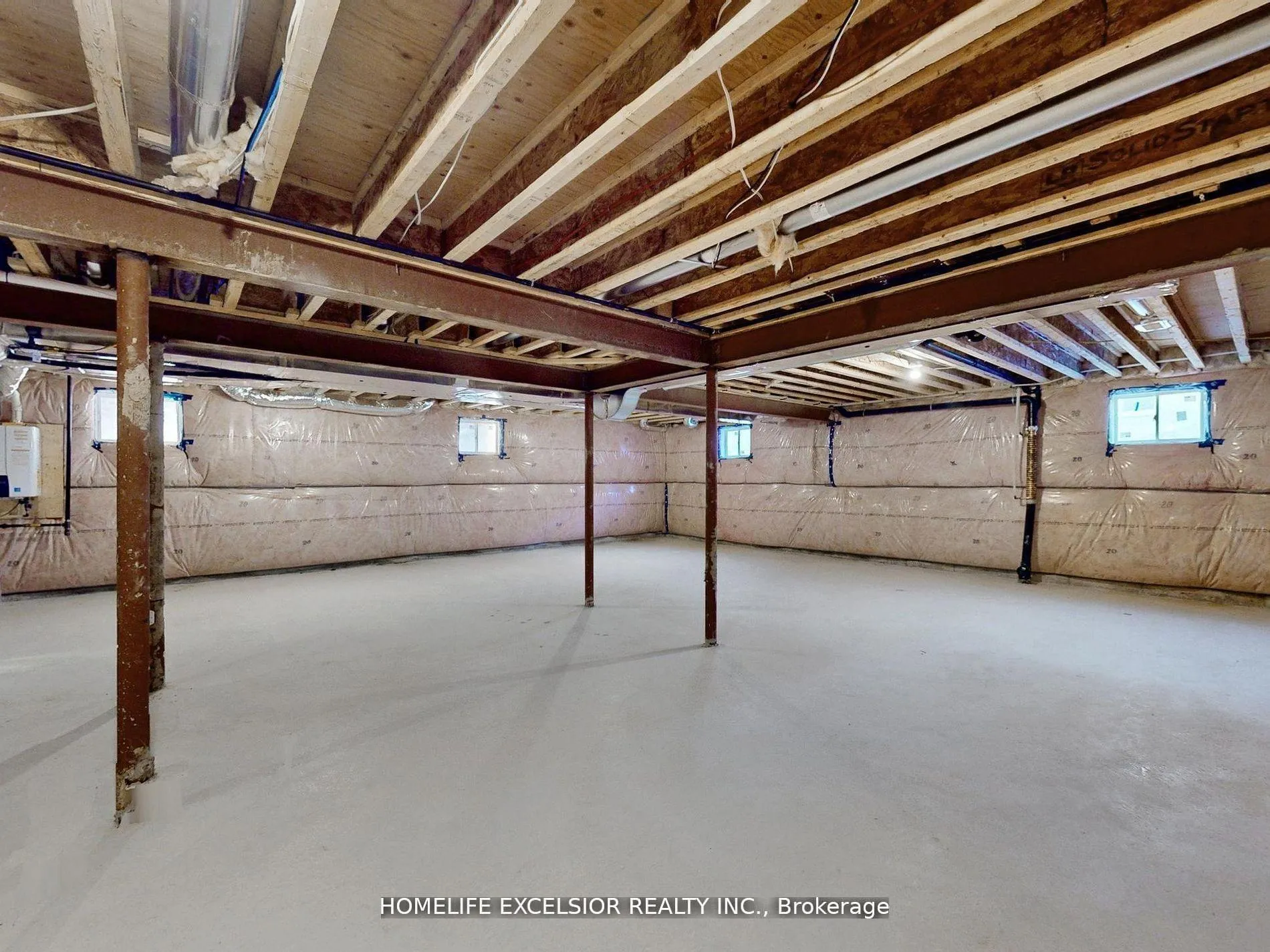 Photo 40 of 19 Aida Place, Richmond Hill, Oak Ridges — HOMEH