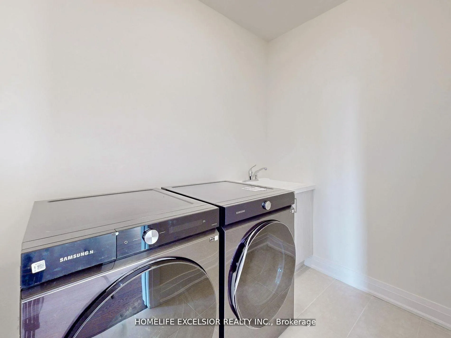 Photo 41 of 19 Aida Place, Richmond Hill, Oak Ridges — HOMEH
