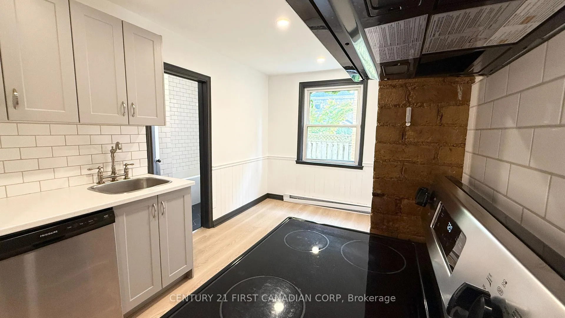 Photo 8 of 353 Central Avenue, London, East F — HOMEH