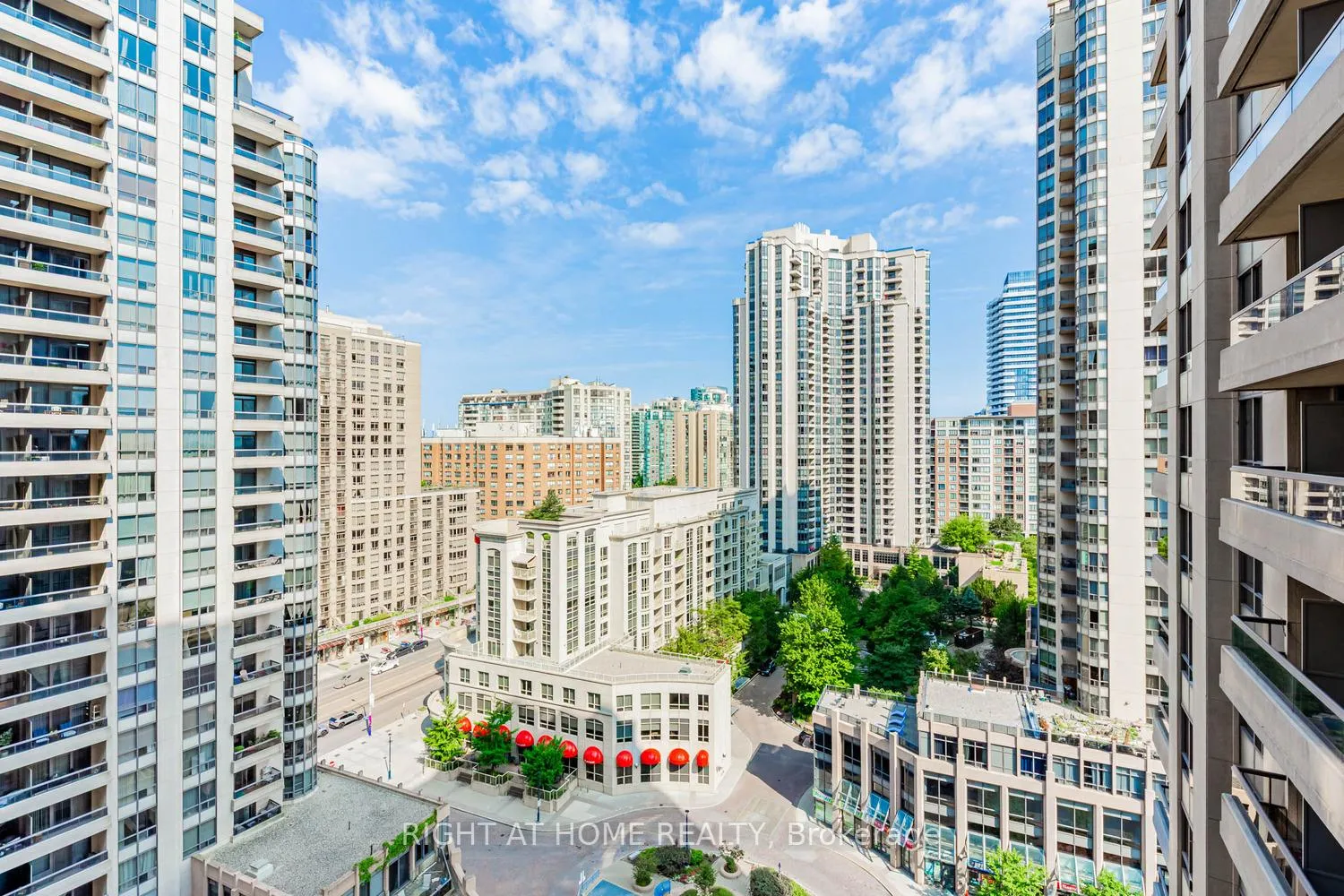 Photo 26 of Unit 1429, 15 Northtown Way, North York, Willowdale East — HOMEH