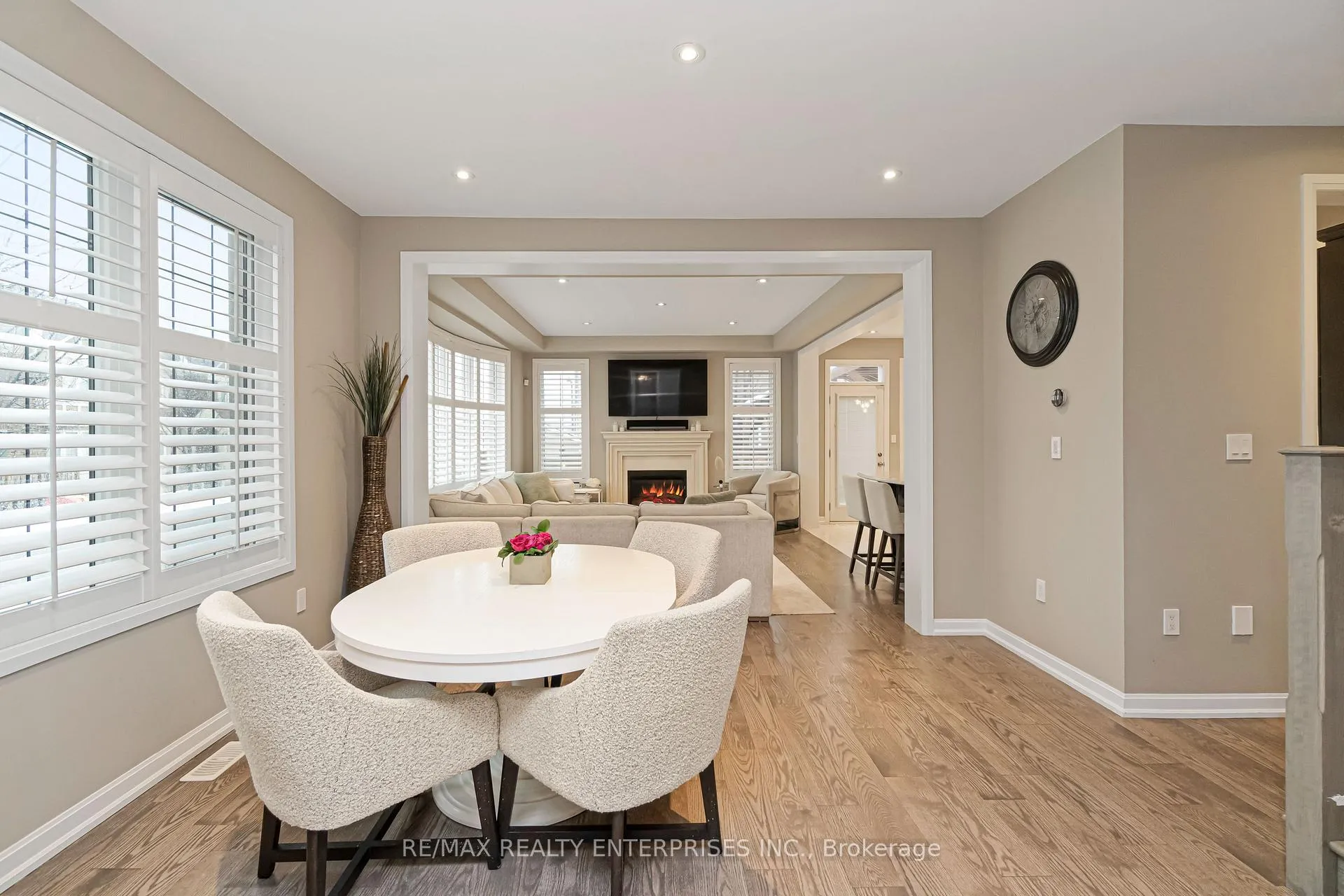 Photo 4 of 355 Wisteria Way, Oakville, Glenorchy — HOMEH
